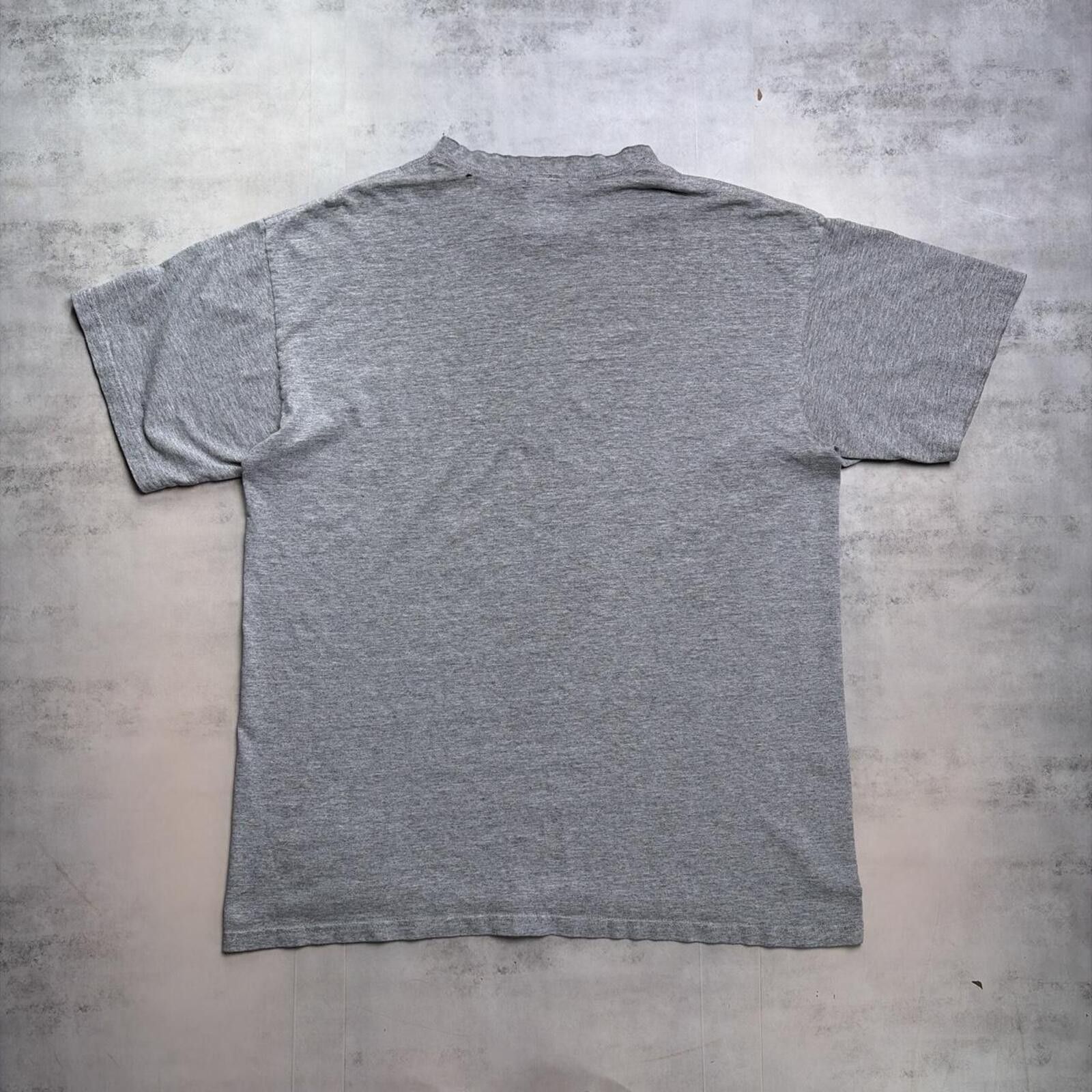 Nike Vintage Nike Team Purdue Middle Swoosh Distressed T-Shirt Size US XL / EU 56 / 4 - 7 Thumbnail