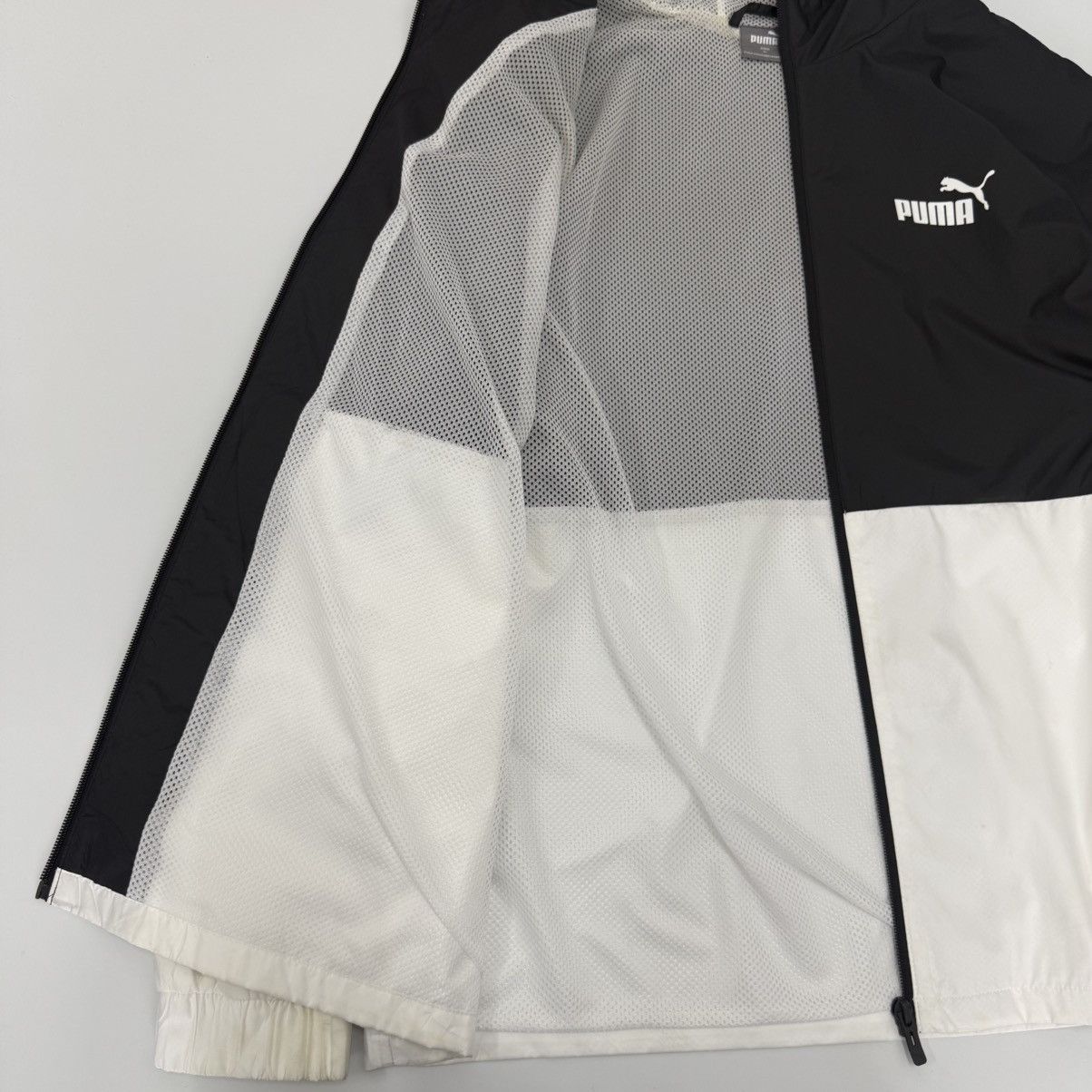 Puma 🔥 Puma Forever Better Two Tone Windbreaker Jacket Hoodie -XL Size US L / EU 52-54 / 3 - 12 Thumbnail