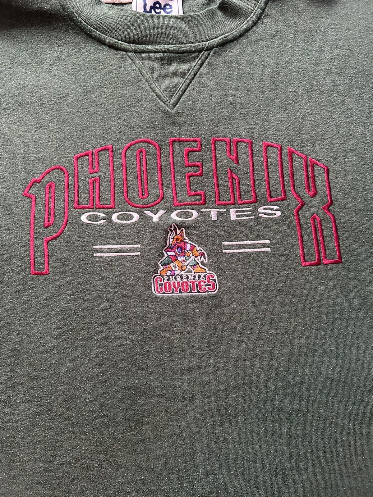 Lee Vintage 90’s Phoenix Coyotes NHL Lee Sports Sweatshirt Size US XL / EU 56 / 4 - 5 Thumbnail