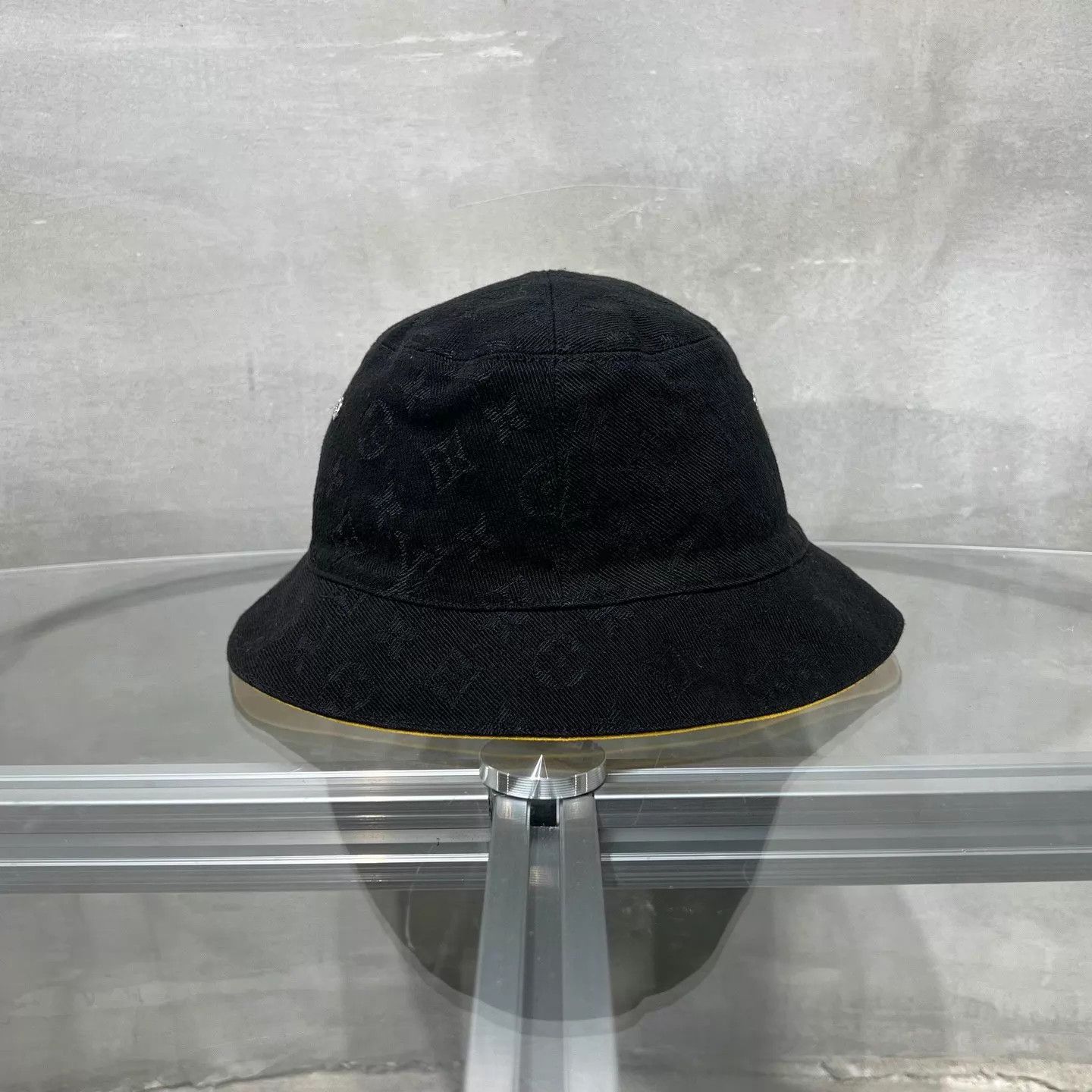 Louis Vuitton LV double-sided fisherman hat FC0246 yellow & black Size ONE SIZE - 1 Thumbnail