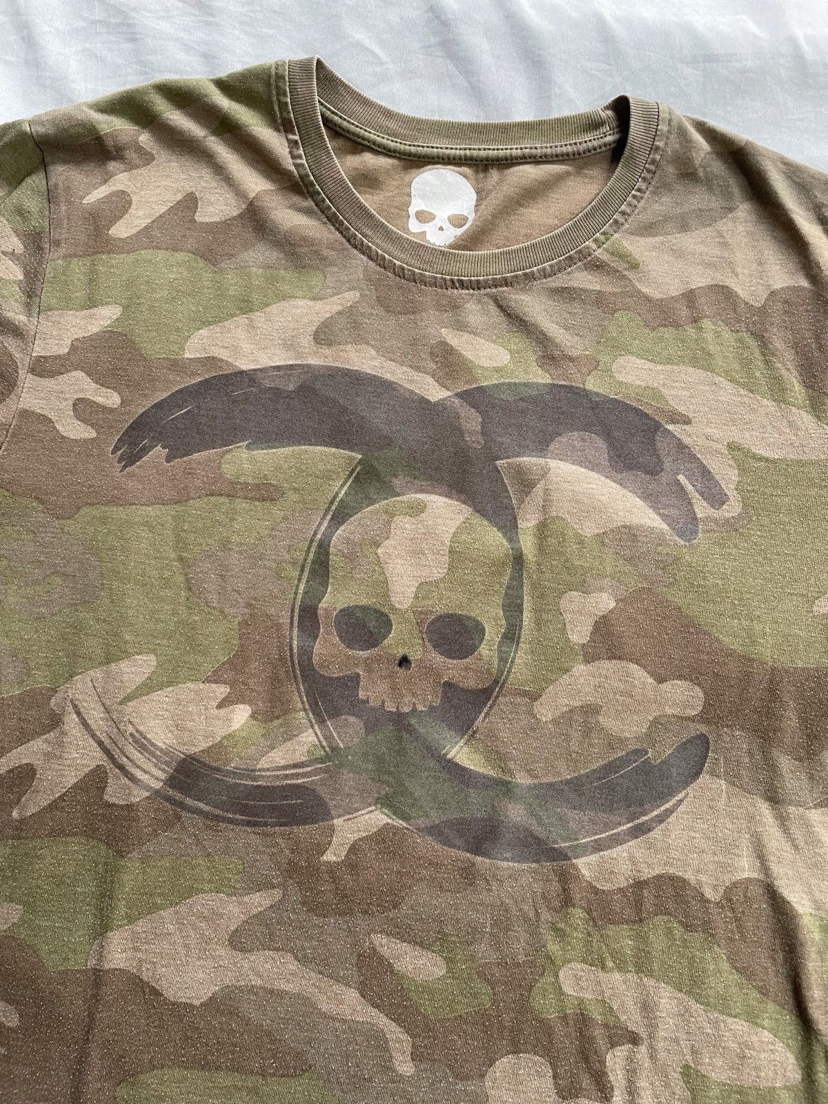 HYDROGEN HYDROGEN PARODY CHANEL LOGO TEE Size US M / EU 48-50 / 2 - 2 Thumbnail