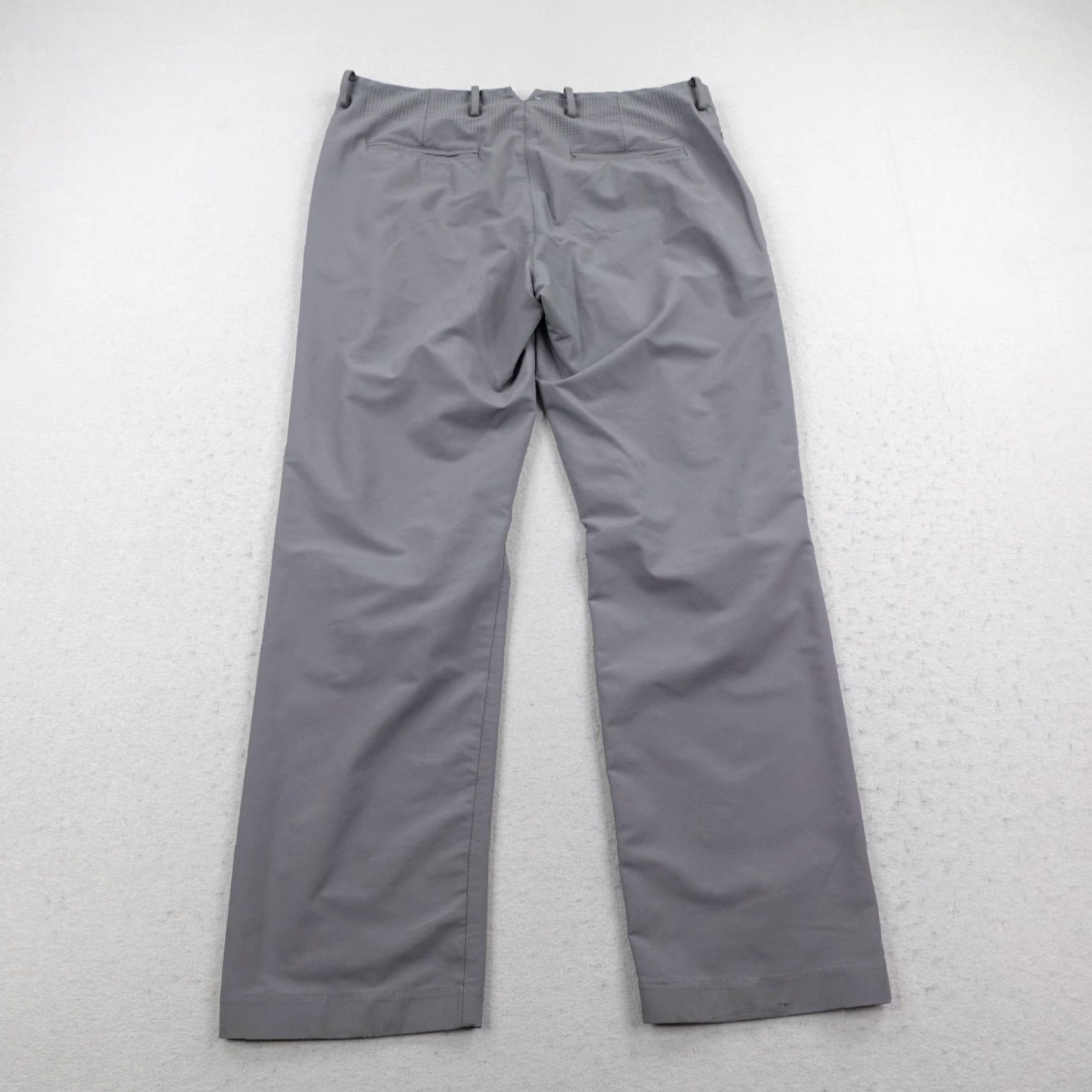 Nike Nike Pants Mens 36x32 Gray Tiger Woods Collection Golf Stretch Adaptive Fit Flex Size US 36 / EU 52 - 5 Thumbnail