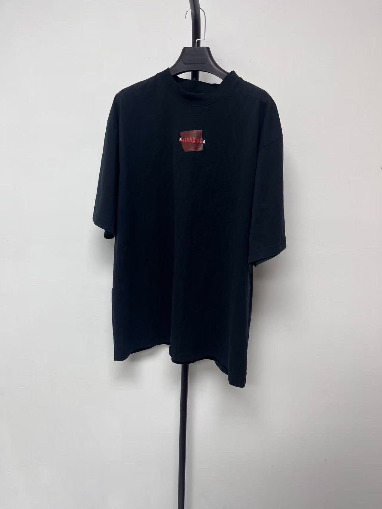 Balenciaga Balenciaga Back Tape Letter Regular T-Shirt Size US M / EU 48-50 / 2 - 1 Thumbnail
