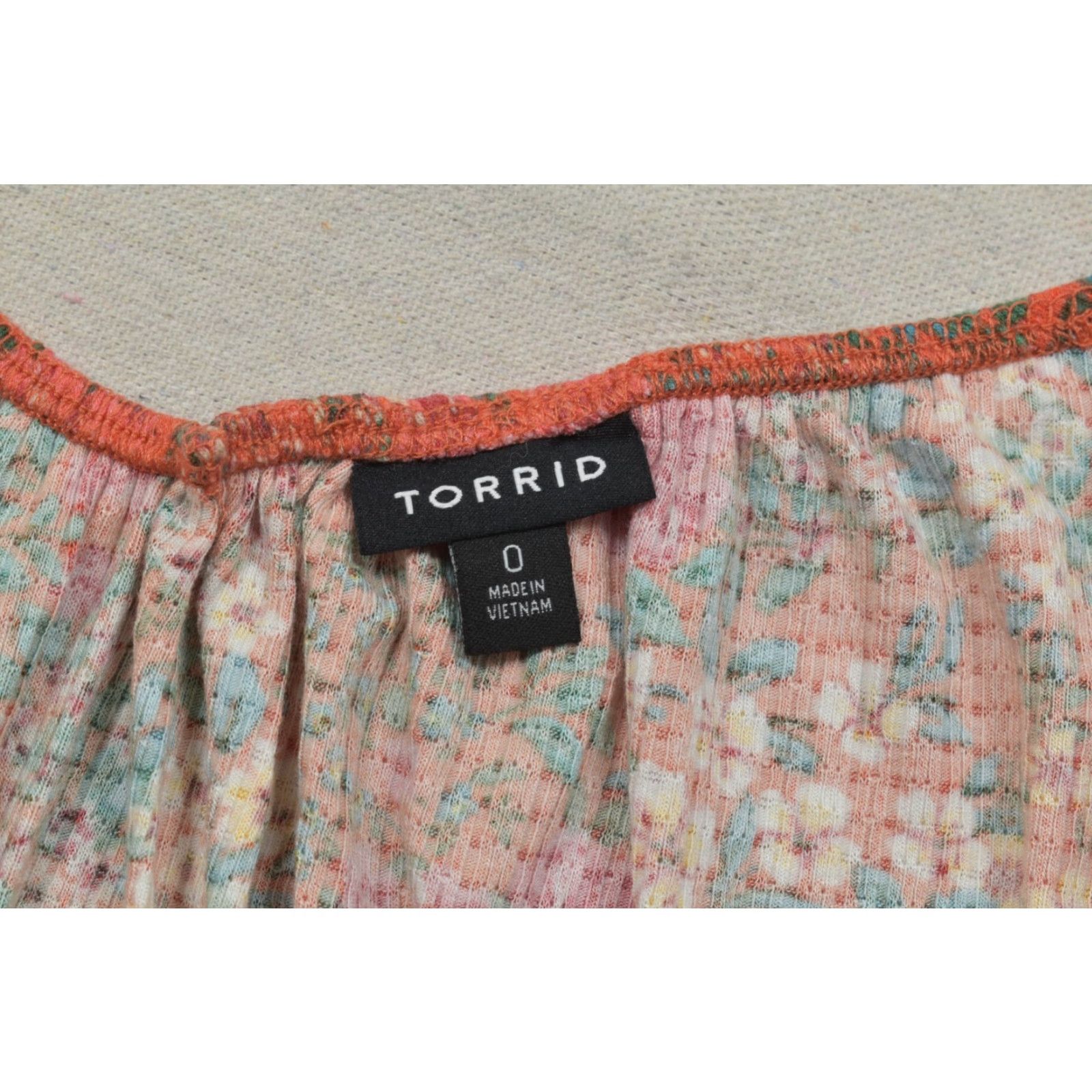 Torrid Torrid Orange Floral Smocked Waist Peplum Top 3/4 Puff Sleeve Scoop Neck Size 0 Blouse Women Size XS / US 0-2 / IT 36-38 - 6 Thumbnail