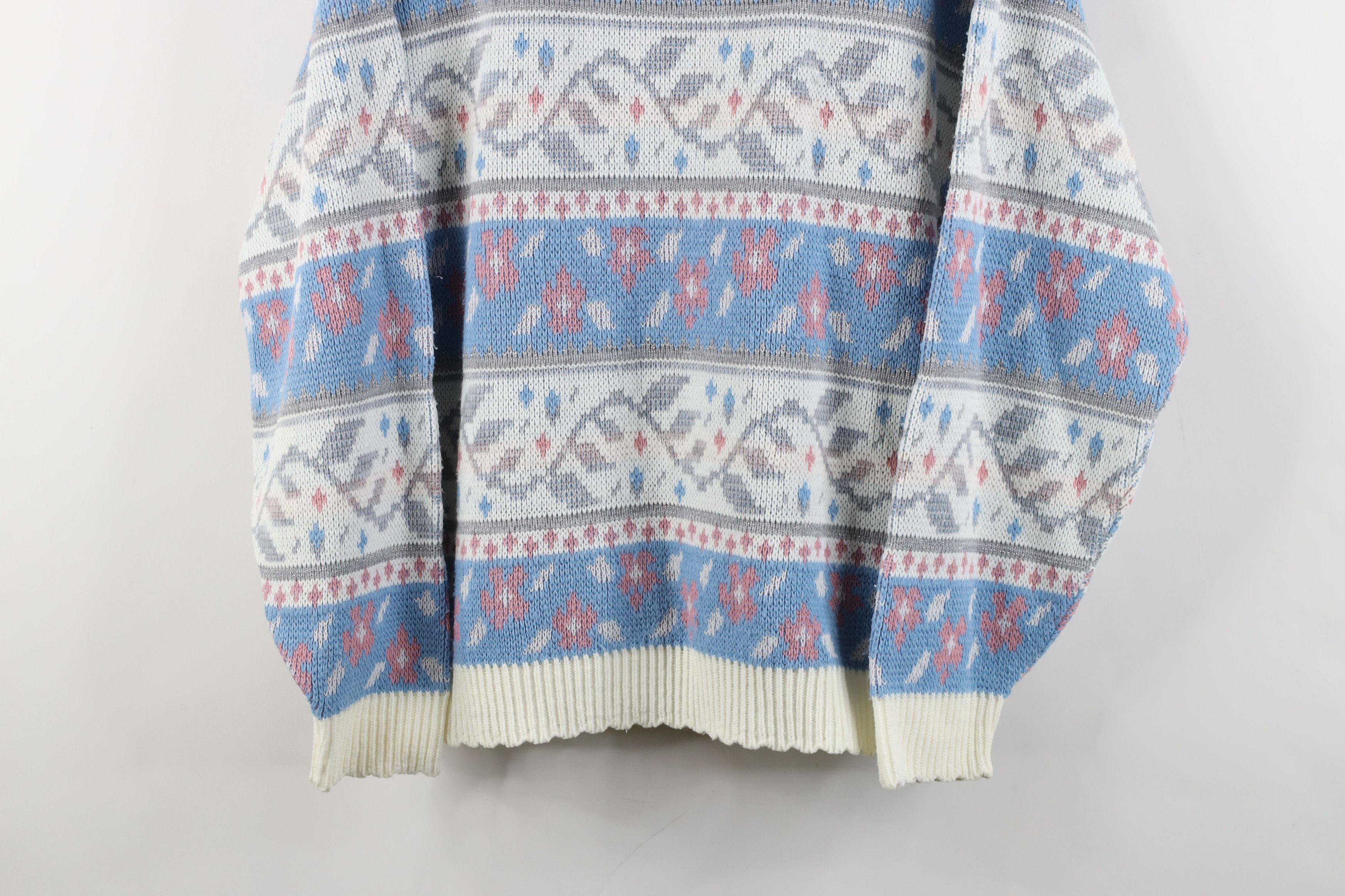 Vintage Vintage 90s Streetwear Fair Isle Flower Knit Sweater Size L / US 10 / IT 46 - 3 Thumbnail