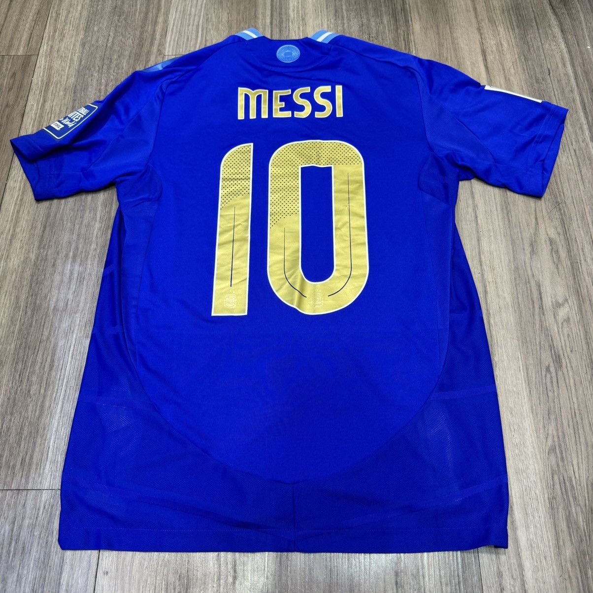 Adidas Argentina 24/25 player issue away shirt #10 Messi (bnwt) Size US S / EU 44-46 / 1 - 2 Thumbnail