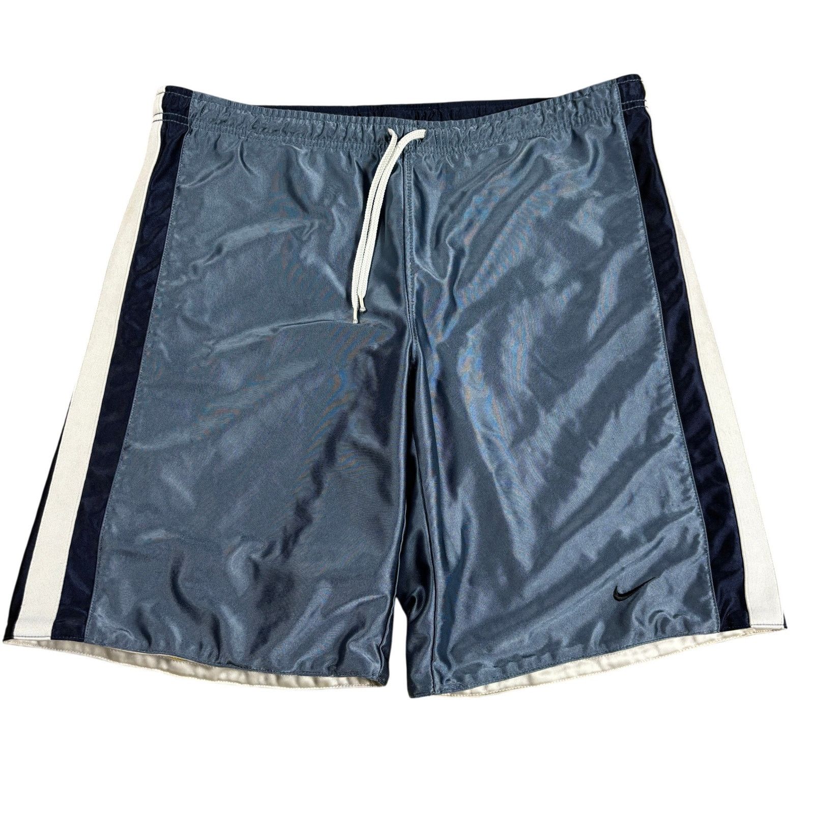 Nike vintage y2k 2000s gray tag Nike Hoops reversible shorts M Size US 34 / EU 50 - 1 Thumbnail
