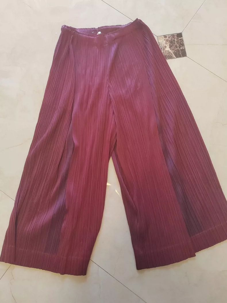 Issey Miyake issey miyake size:2 Wine red culottes 2506-Nextarrow Size 42" / US 20 - 1 Thumbnail