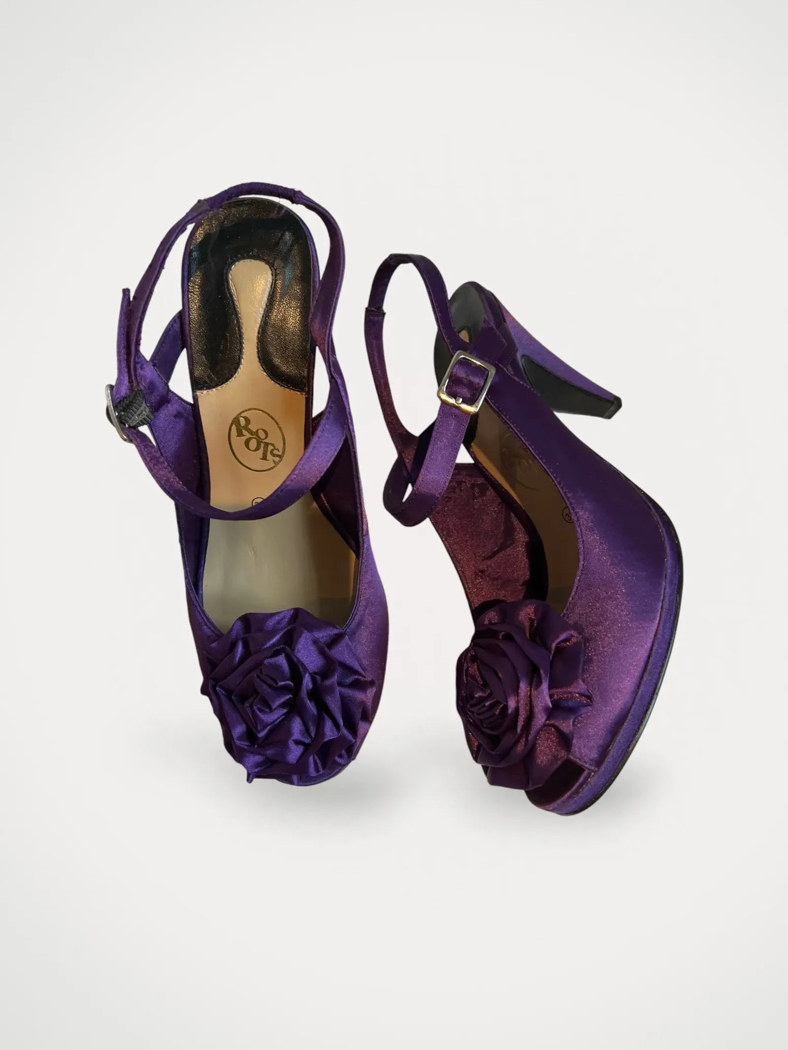 Roots Roots Heels Size US 8 / IT 38 - 1 Thumbnail