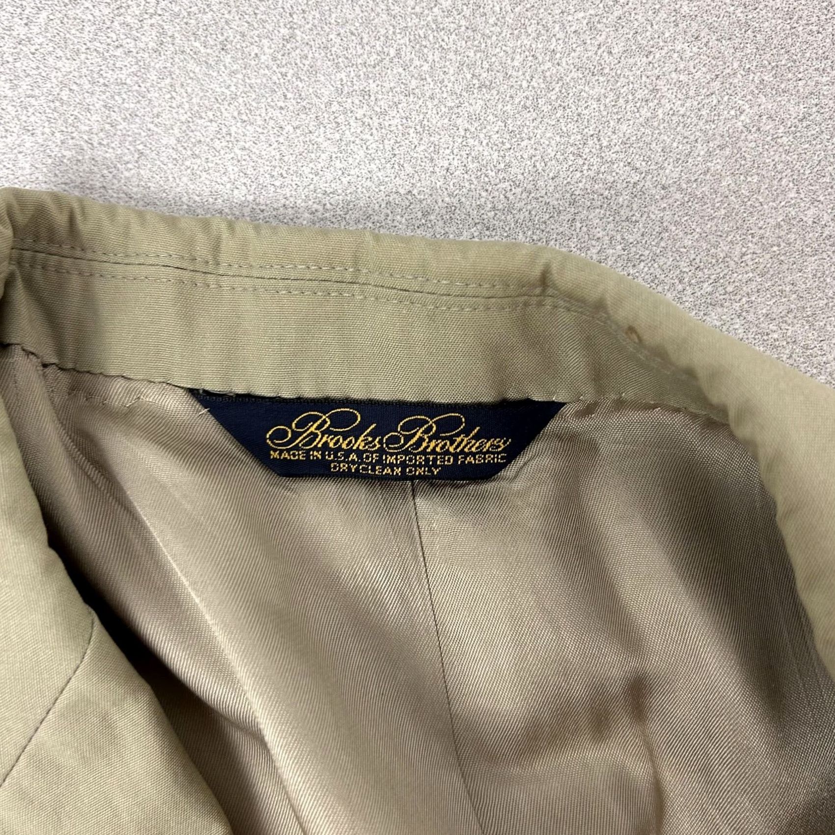 Brooks Brothers Brooks Brothers Blazer Mens 46L Khaki Tan Sport Coat Two Button Made in USA Shirt Jacket Mens Blazer 2 Button Notch Lapel USA 2 Piece Size 46R - 4 Thumbnail