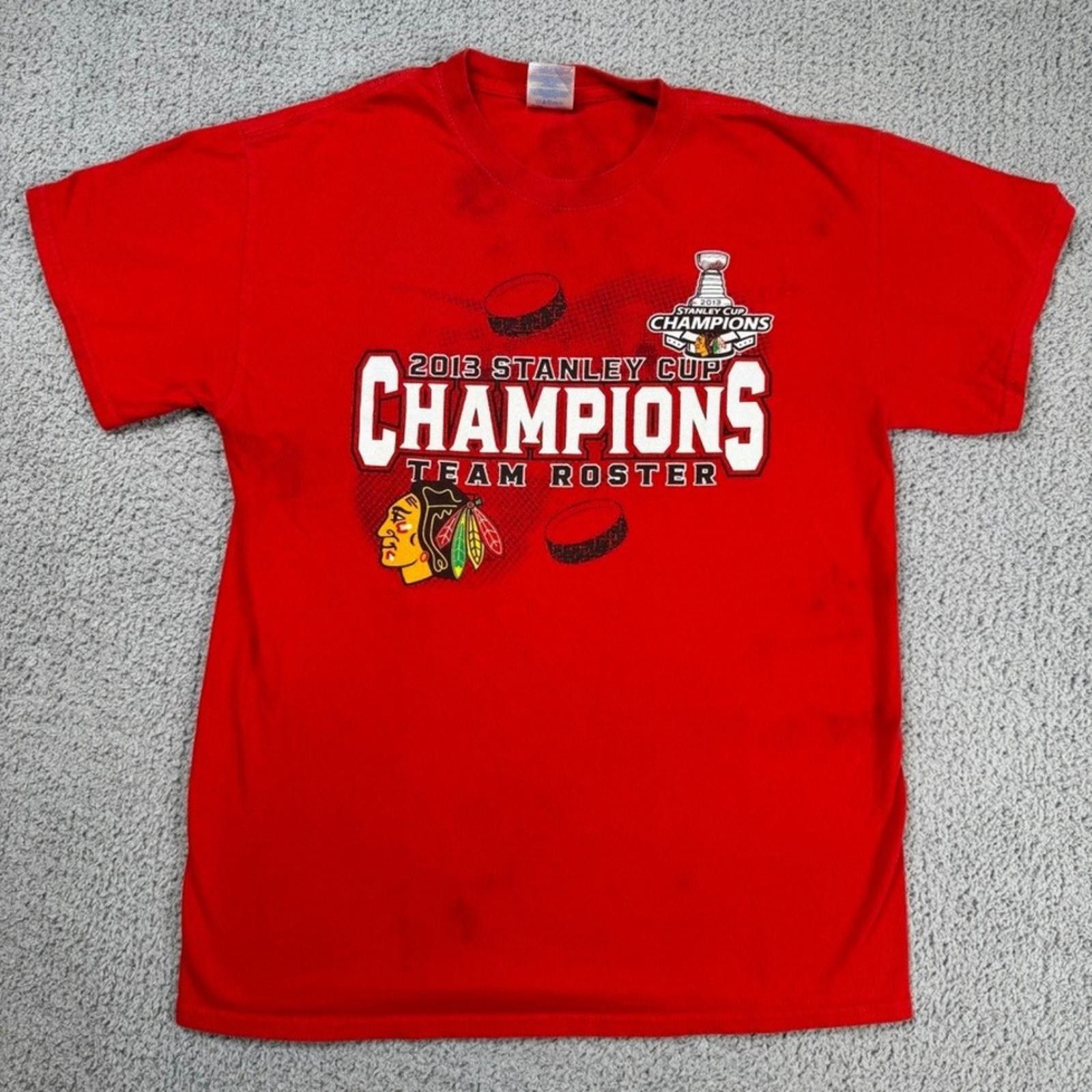 Gildan Chicago Blackhawks 2013 Stanley Cup Champions Roster T Shirt Size US M / EU 48-50 / 2 - 1 Thumbnail