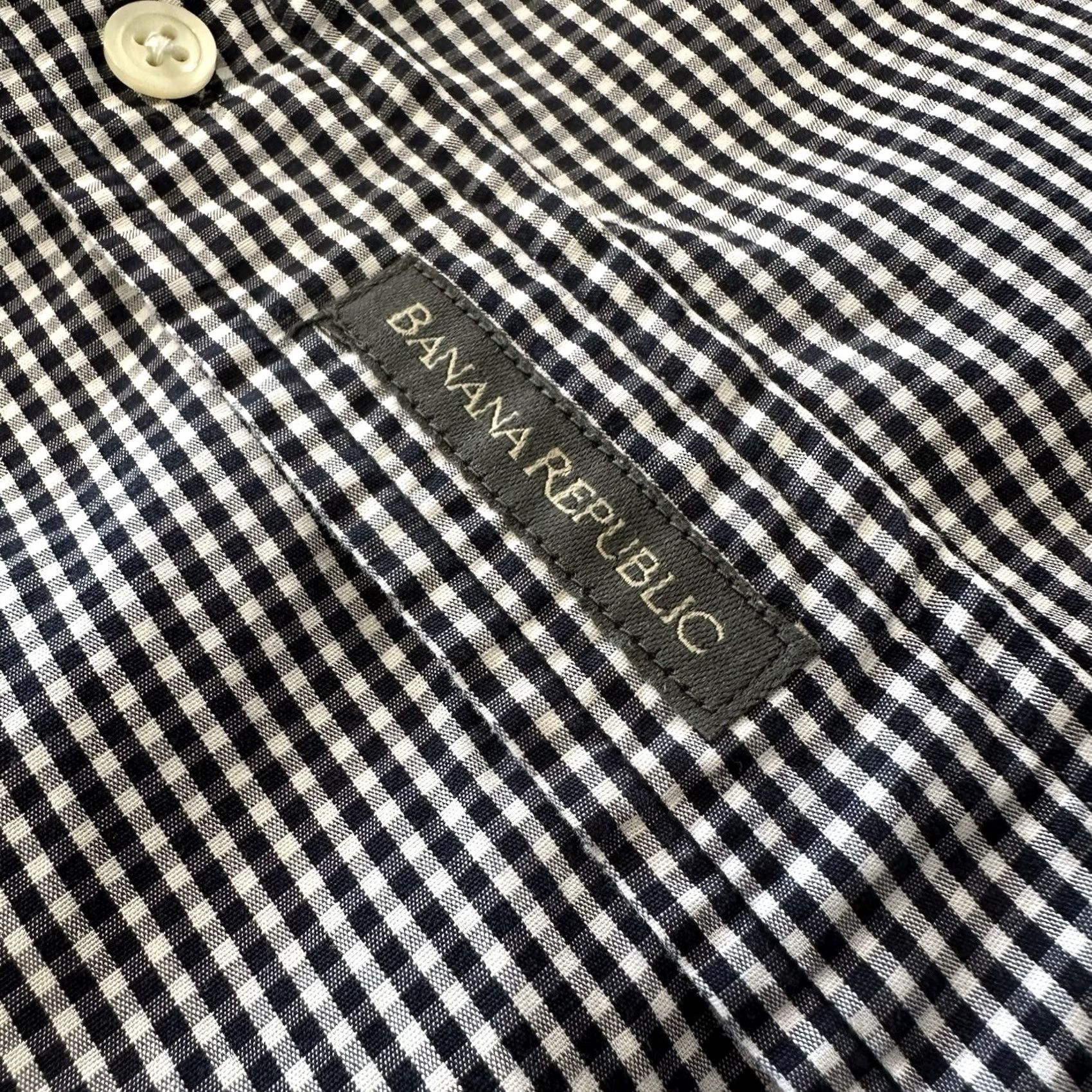Banana Republic Banana Republic Shirt Mens M Gingham Navy Blue Long Sleeve Button Down - Casual Size US M / EU 48-50 / 2 - 3 Thumbnail