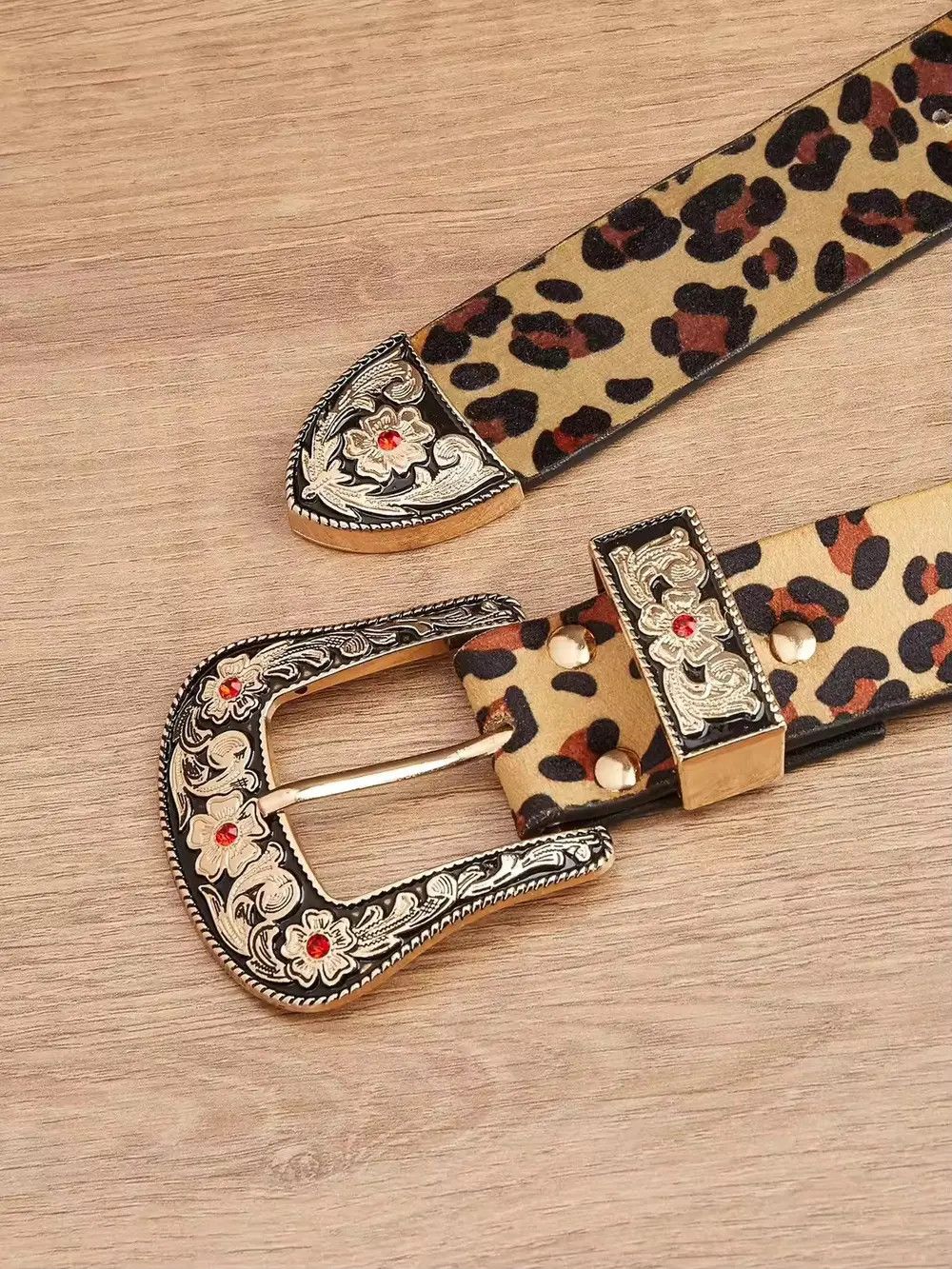 Japanese Brand 122 cm 2000s Style leopard cheetah print belt Size ONE SIZE - 2 Thumbnail