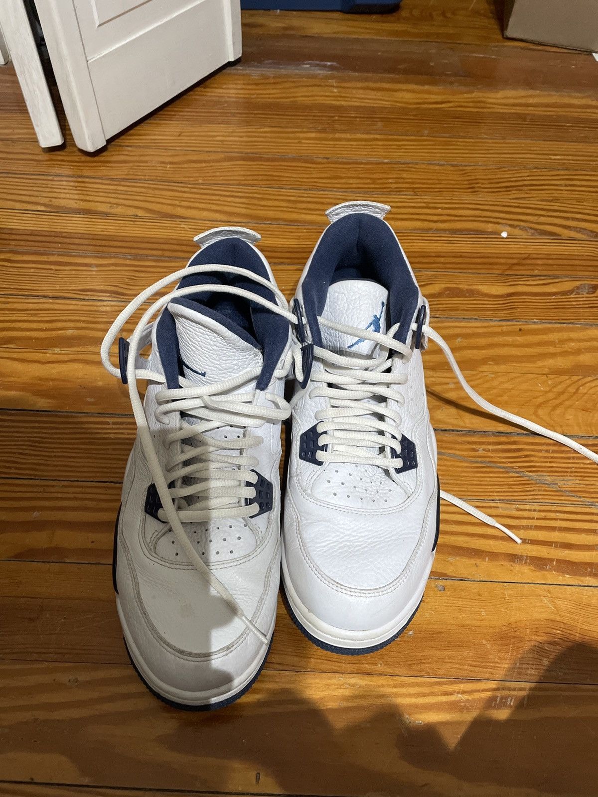 Jordan Brand Columbia air Jordan 4s Size US 10 / EU 43 - 4 Thumbnail