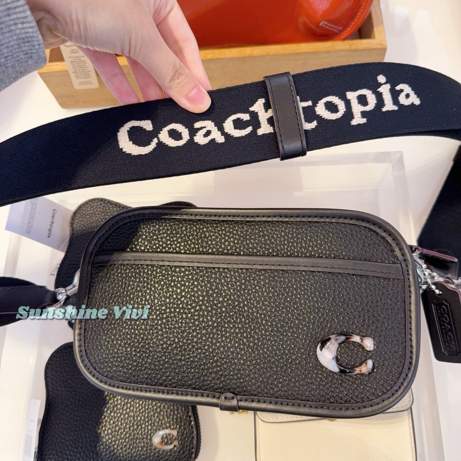 Coach NWT Coach Crossbody Belt Bag Coachtopia Leather Black CK114 Size ONE SIZE - 2 Thumbnail