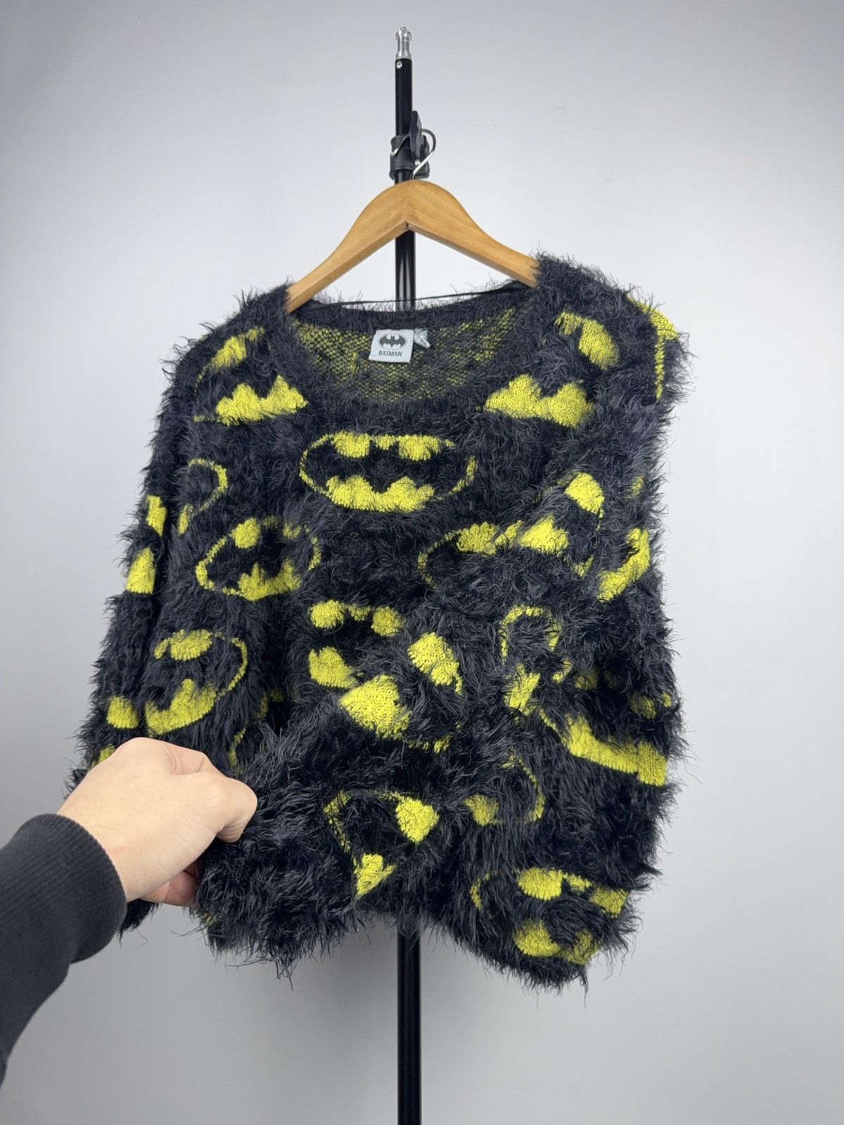 DC Comics Vintage 2013 Batman Fuzzy Knit Shaggy Sweater DC Comics Size L / US 10 / IT 46 - 3 Thumbnail