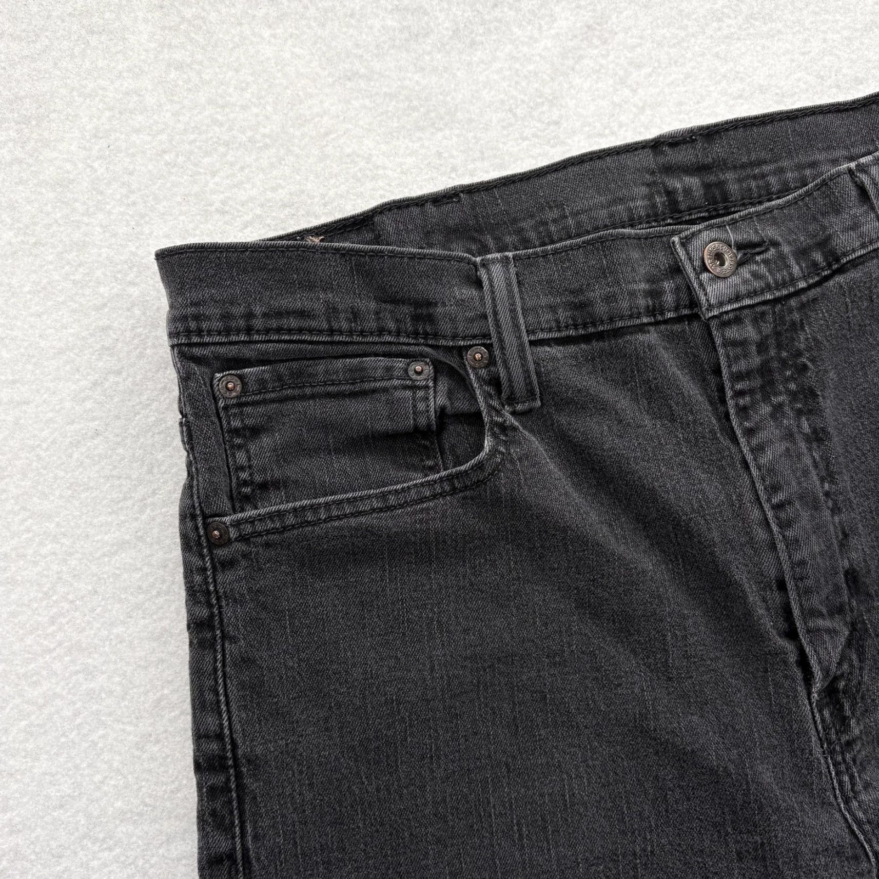 Levi's VINTAGE Levis 521 Slim Taper Jeans Mens 38x30 Gray Charcoal Wash 5-Pocket Denim Stretch Cotton Blend Jeans Mens W38 L30 Size US 38 / EU 54 - 3 Thumbnail
