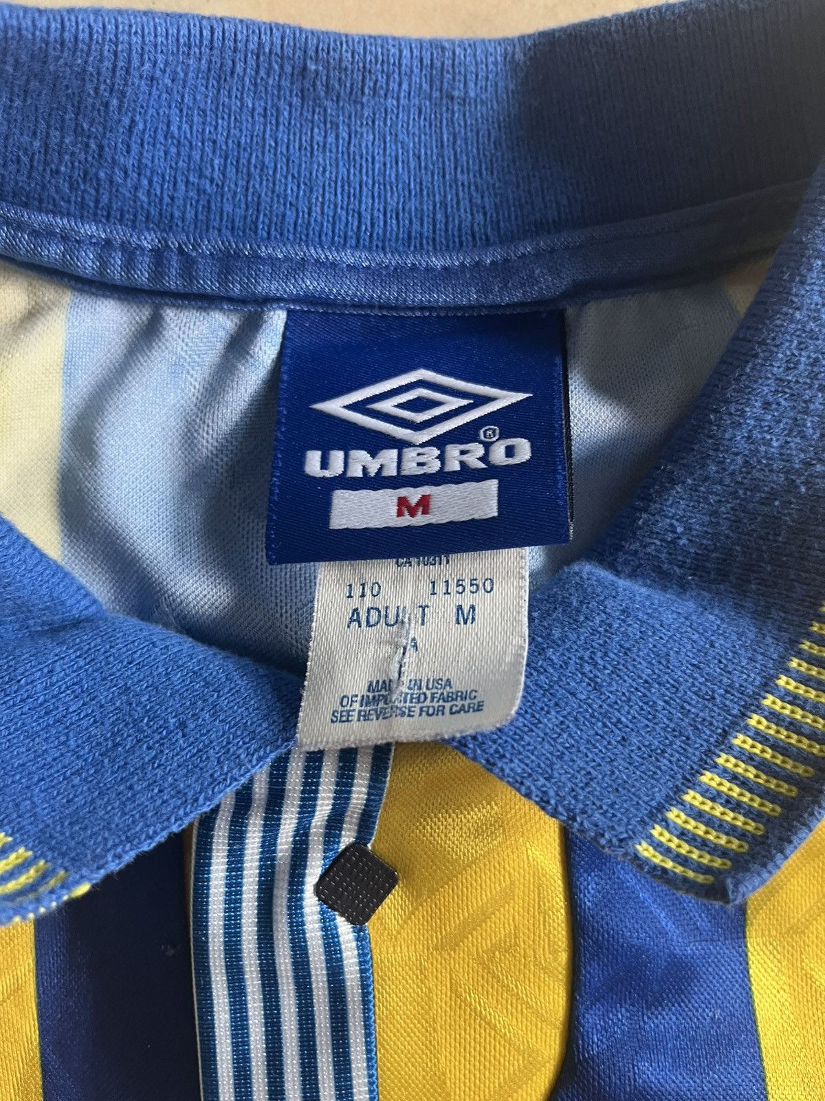 Vintage Vintage Umbro Jersey Size US M / EU 48-50 / 2 - 4 Thumbnail