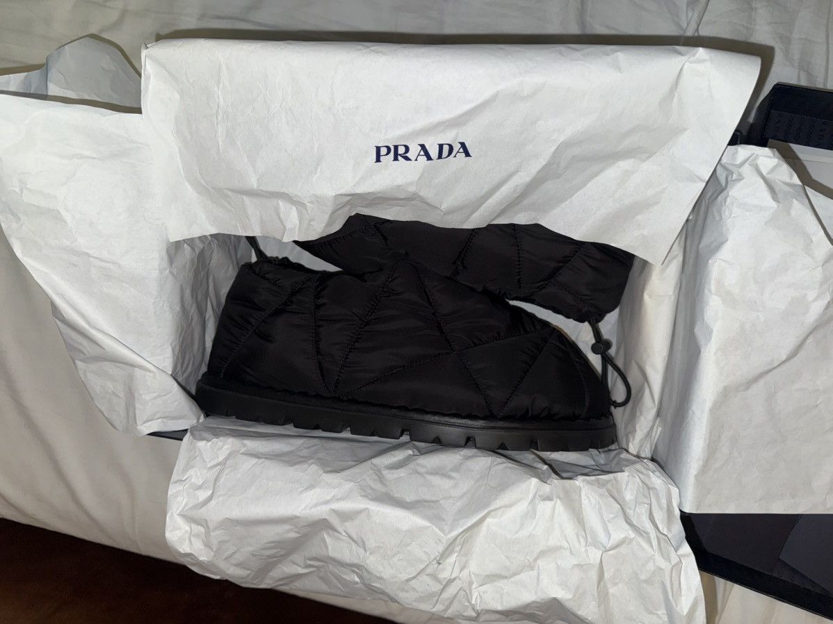 Prada Prada padded slip on in 11 us Size US 11 / EU 44 - 3 Thumbnail
