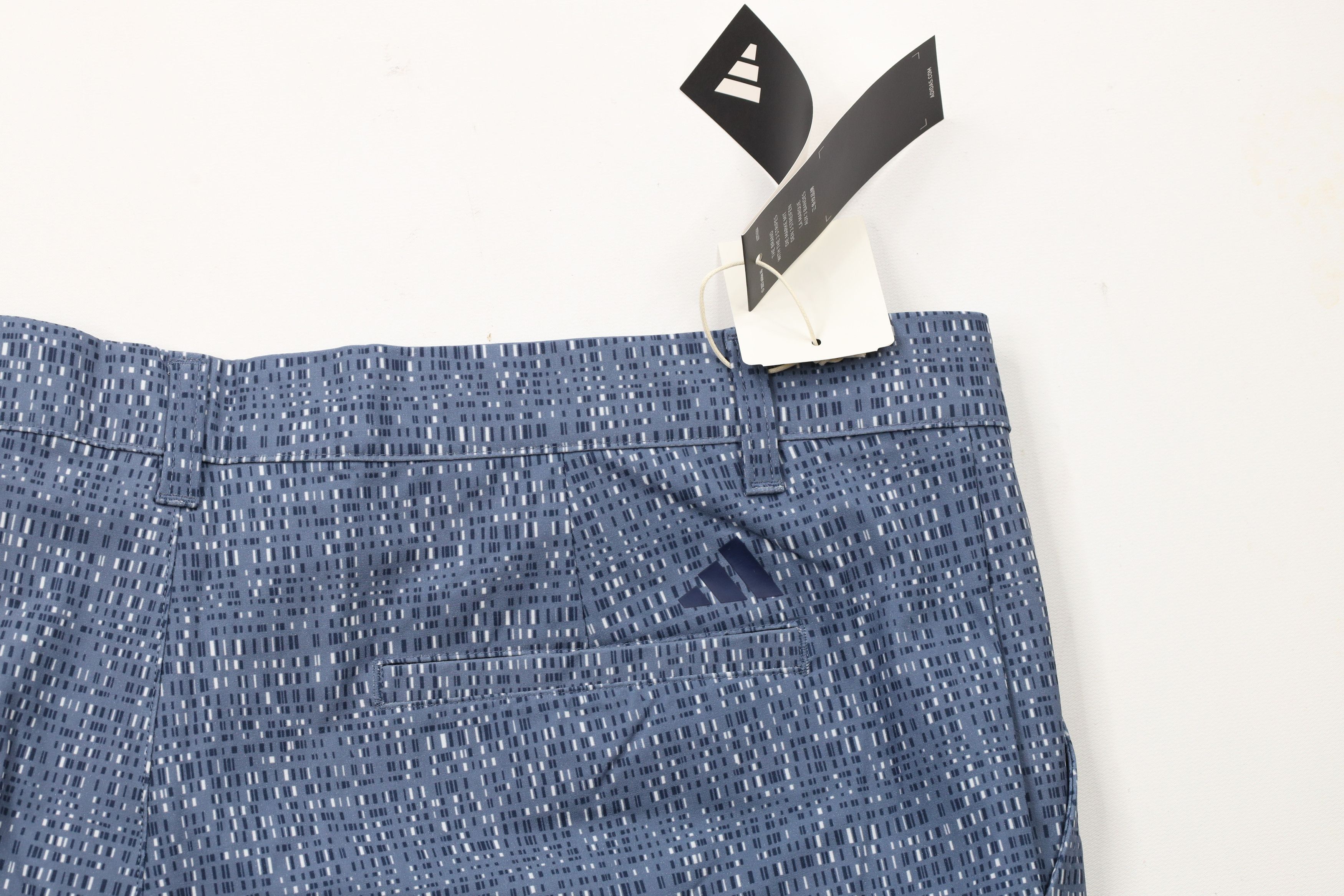 Adidas × Vintage New Adidas Stretch Geometric Golf Golfing Chino Shorts Size US 38 / EU 54 - 8 Thumbnail
