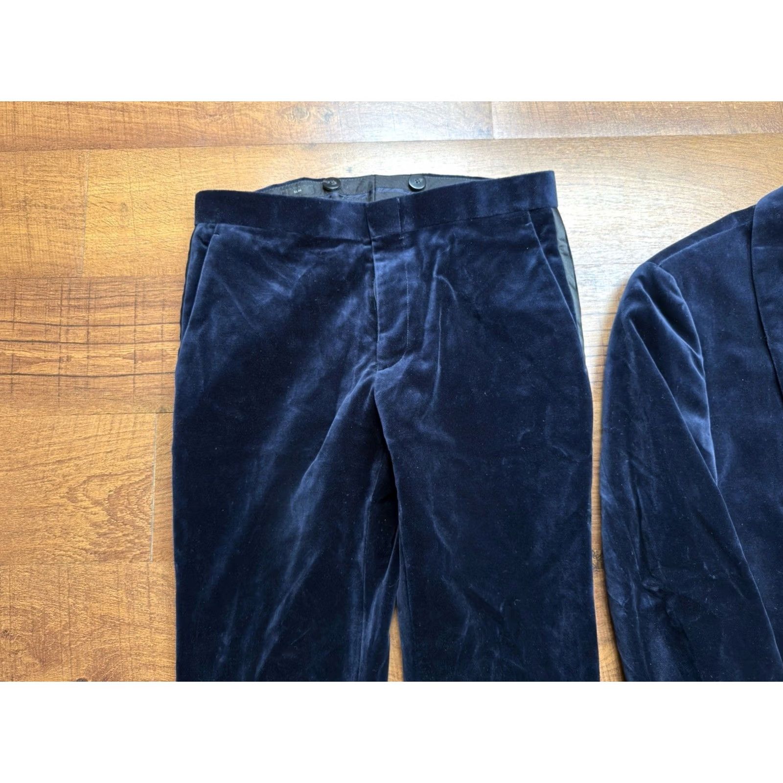 J.Crew NWT Keywords: J.Crew, Tuxedo, Velvet, Suit, Navy, 41R, Man, Women, New, eBay Size 42R - 7 Thumbnail
