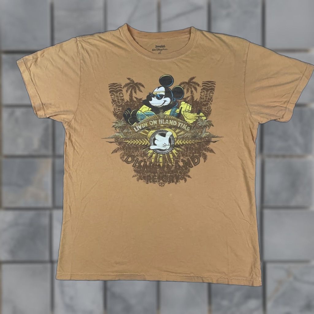 Disney Disney Shirt Men M Orange Mickey Mouse Disney World Walt Crew Neck Short Sleeve Logo 90s? Size US M / EU 48-50 / 2 - 1 Thumbnail