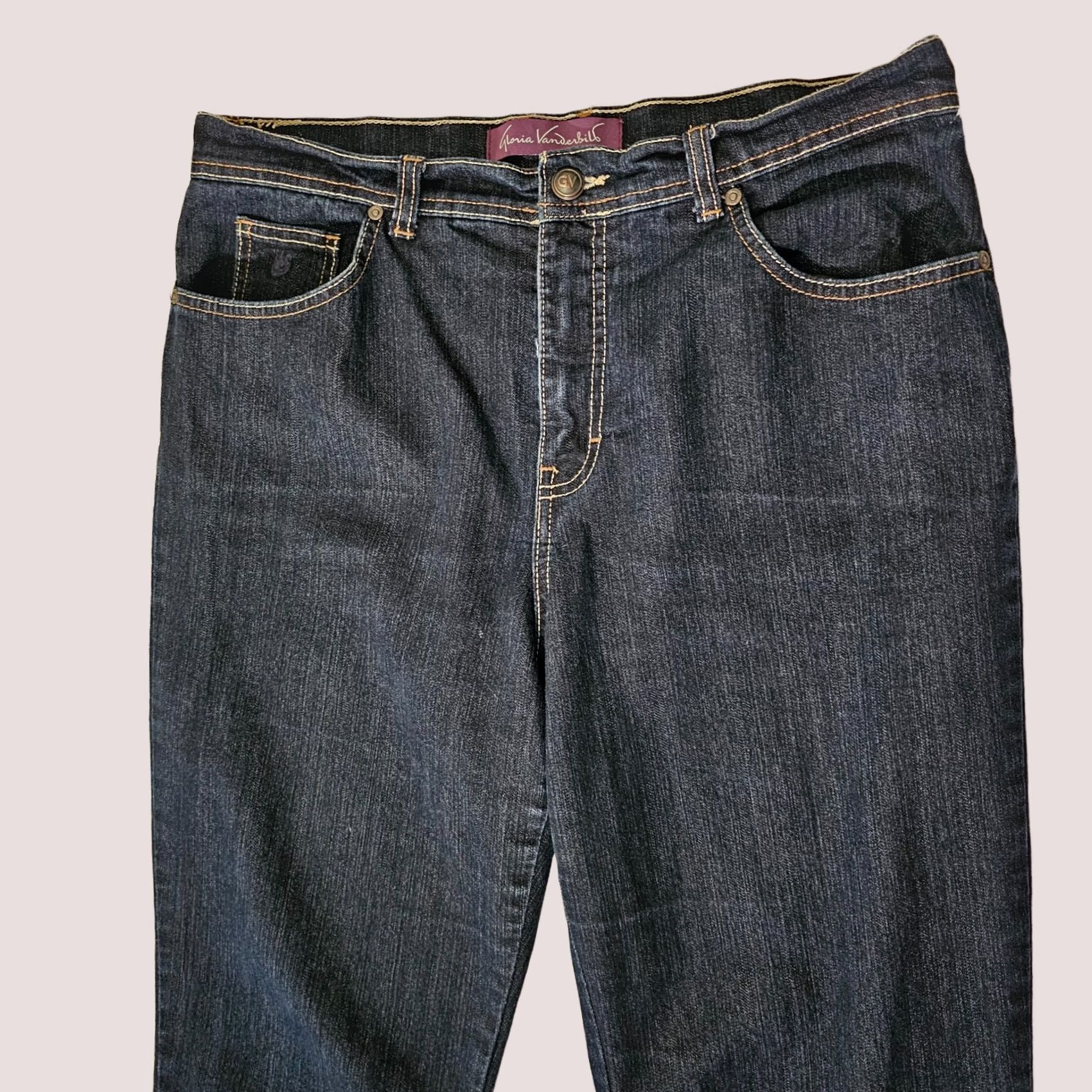 Gloria Vanderbilt VINTAGE Gloria Vanderbilt Amanda Jeans Level-Stretch Dark Wash 14 Short Womens Jeans 14 Blue Denim Size 36" / US 14 / IT 50 - 1 Thumbnail