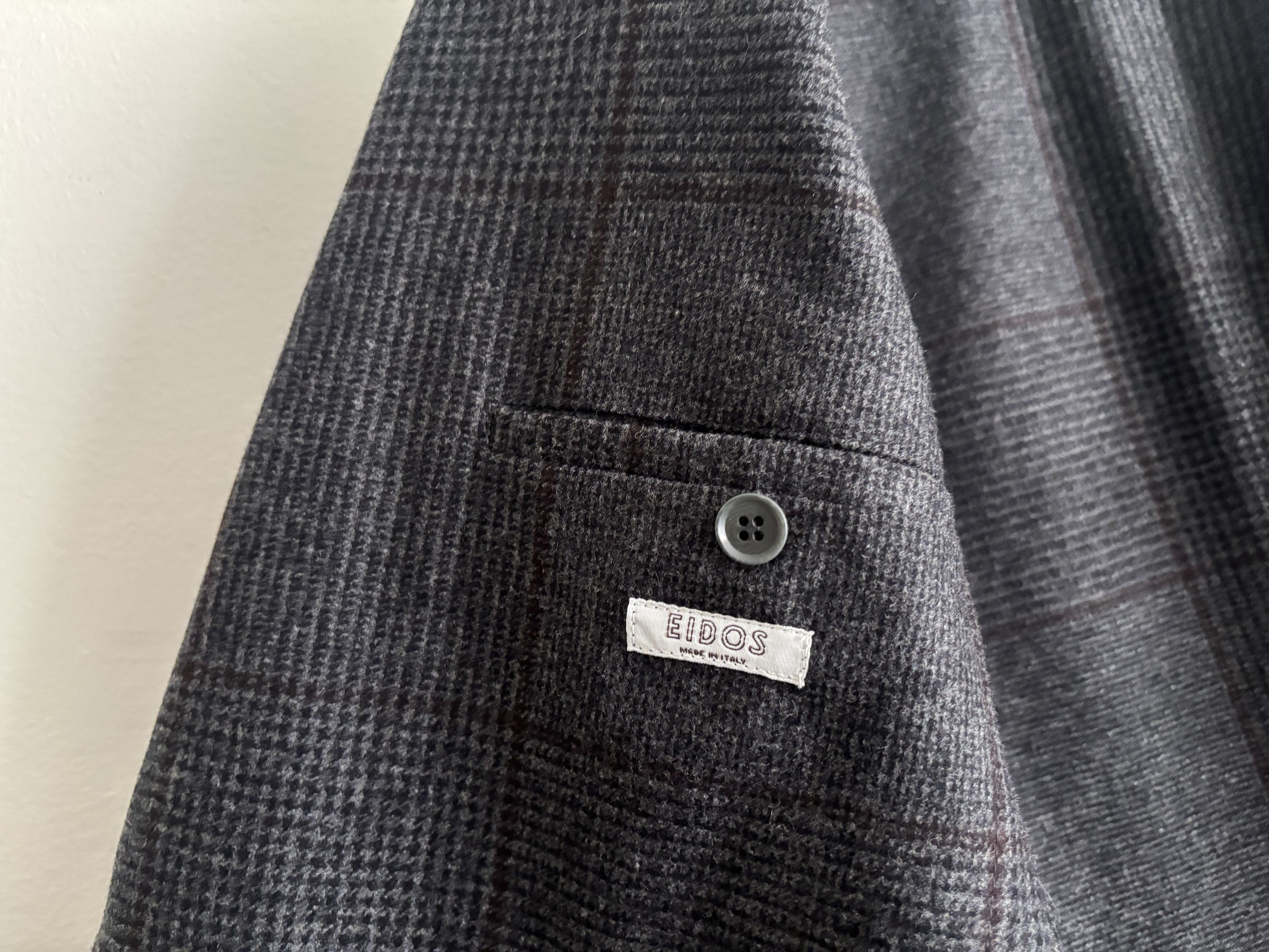Eidos Napoli $1800 3 roll 2 Unlined Prince of Wales Check Sport Coat Size 42R - 9 Thumbnail