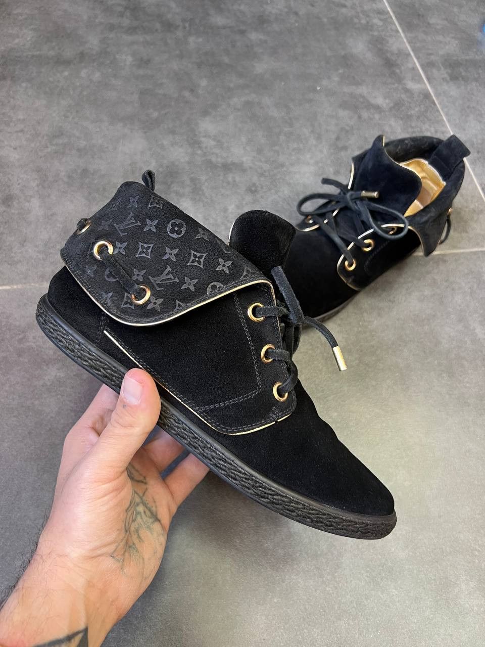 Louis Vuitton Louis Vuitton suede monogram sneakers Size US 7.5 / IT 37.5 - 1 Thumbnail