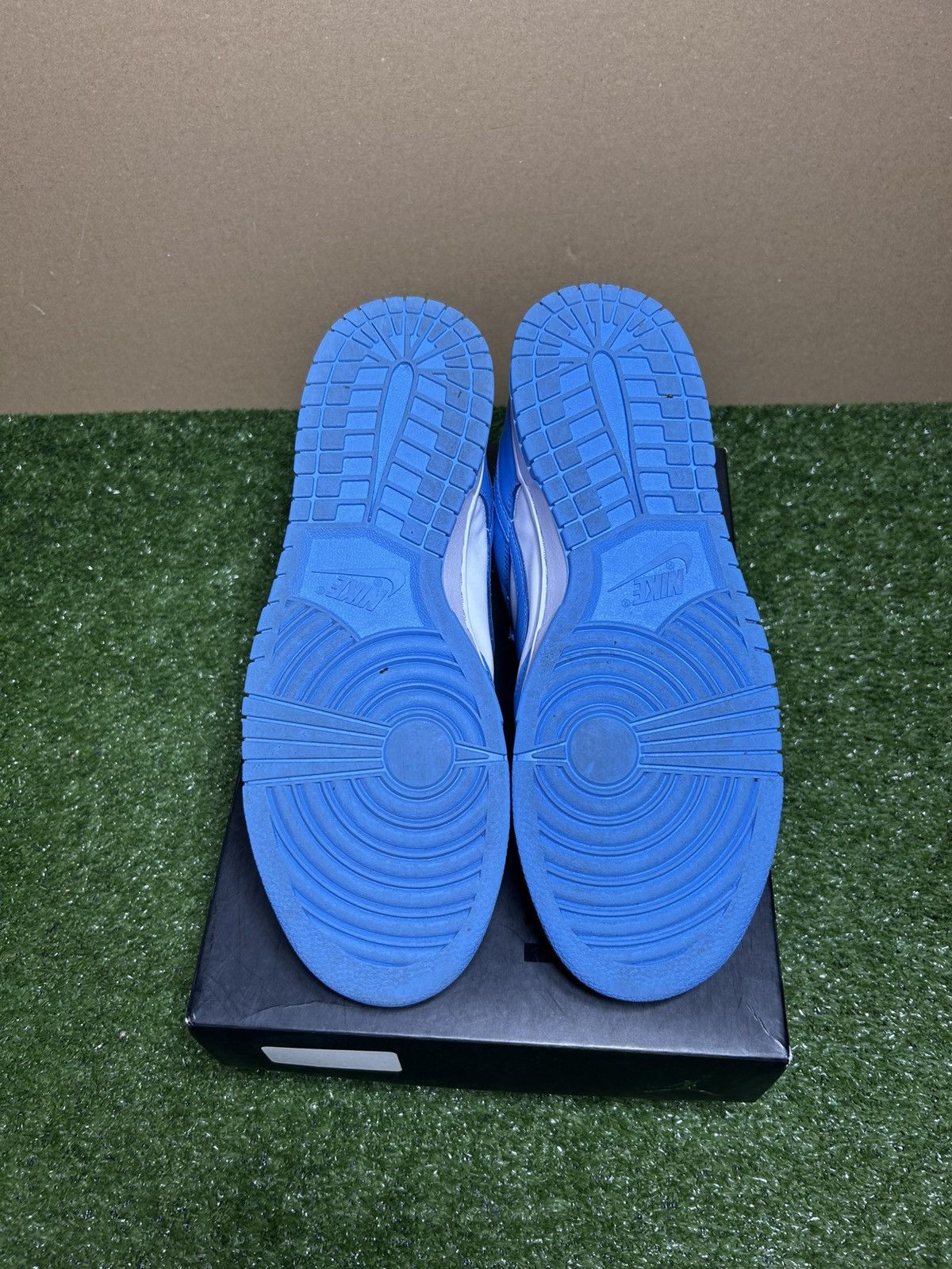 Nike Nike dunk low UNC 2021 Size US 10 / EU 43 - 8 Thumbnail