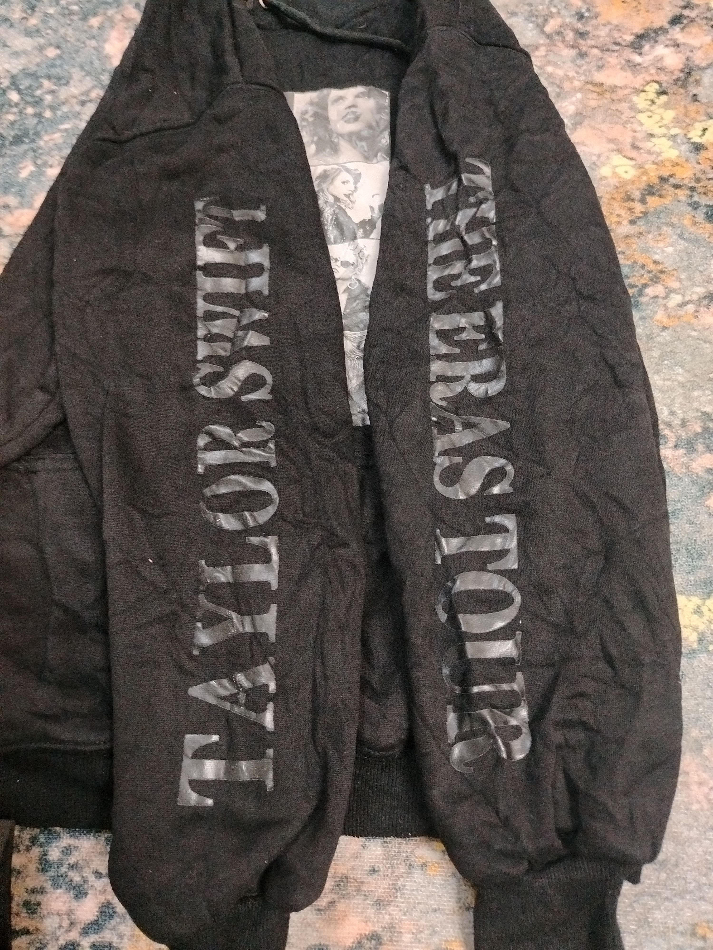 Grailed Taylor Swift The Eras Tour hoodie Size M / US 6-8 / IT 42-44 - 6 Thumbnail