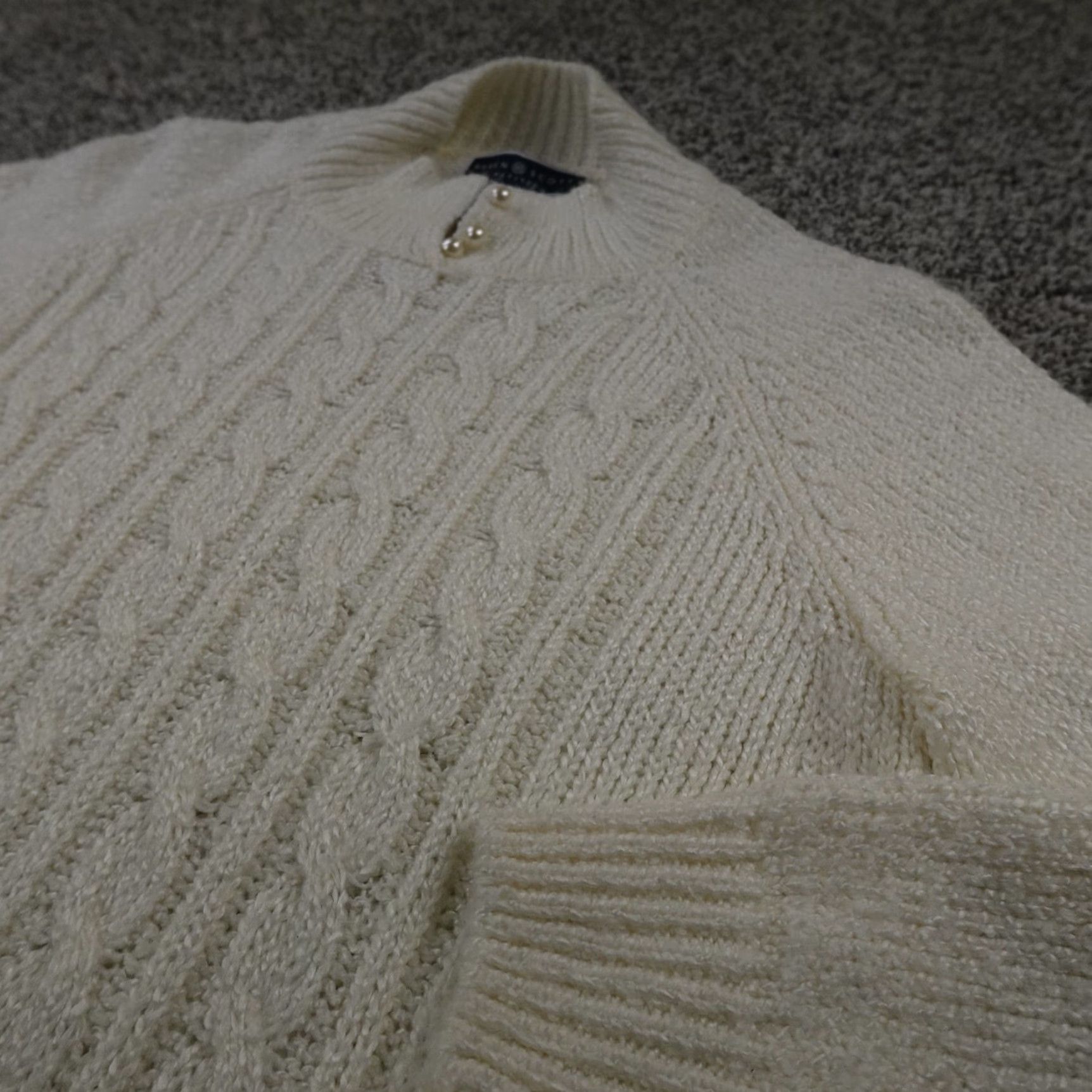 Vintage Fisherman Sweater Womens PM White Irish Aran Cable Knit Pullover Sweatshirt Size M / US 6-8 / IT 42-44 - 2 Thumbnail