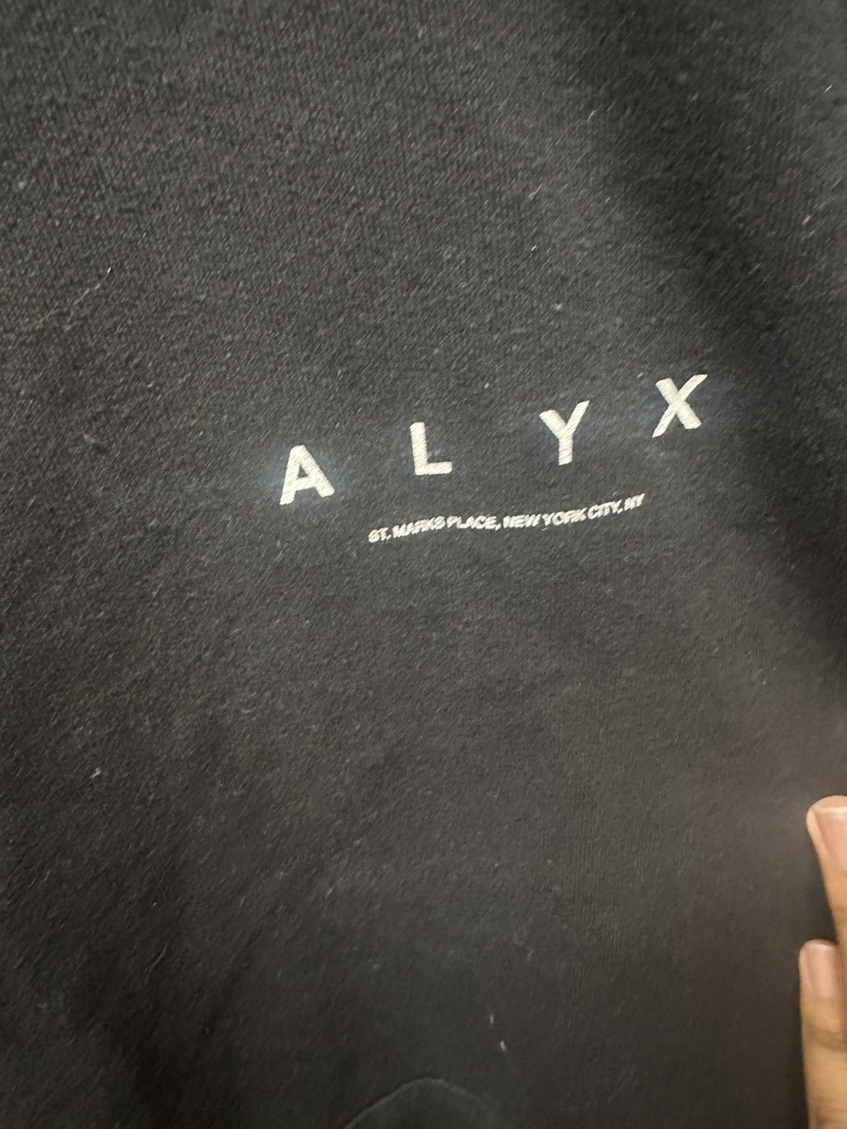 1017 ALYX 9SM 1017 ALYX 9SM Logo Hoodie Size US XL / EU 56 / 4 - 2 Thumbnail