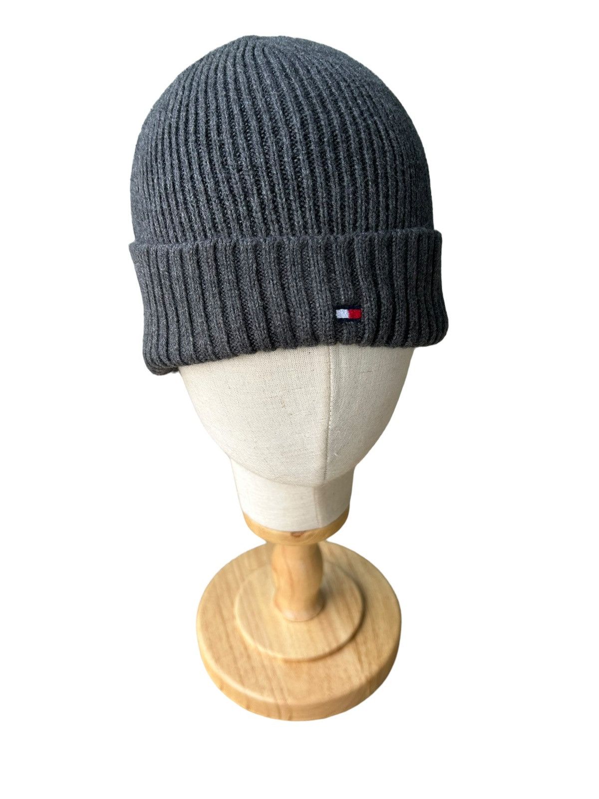 Tommy Hilfiger Tommy Hilfiger Beanie Hats Size ONE SIZE - 1 Thumbnail