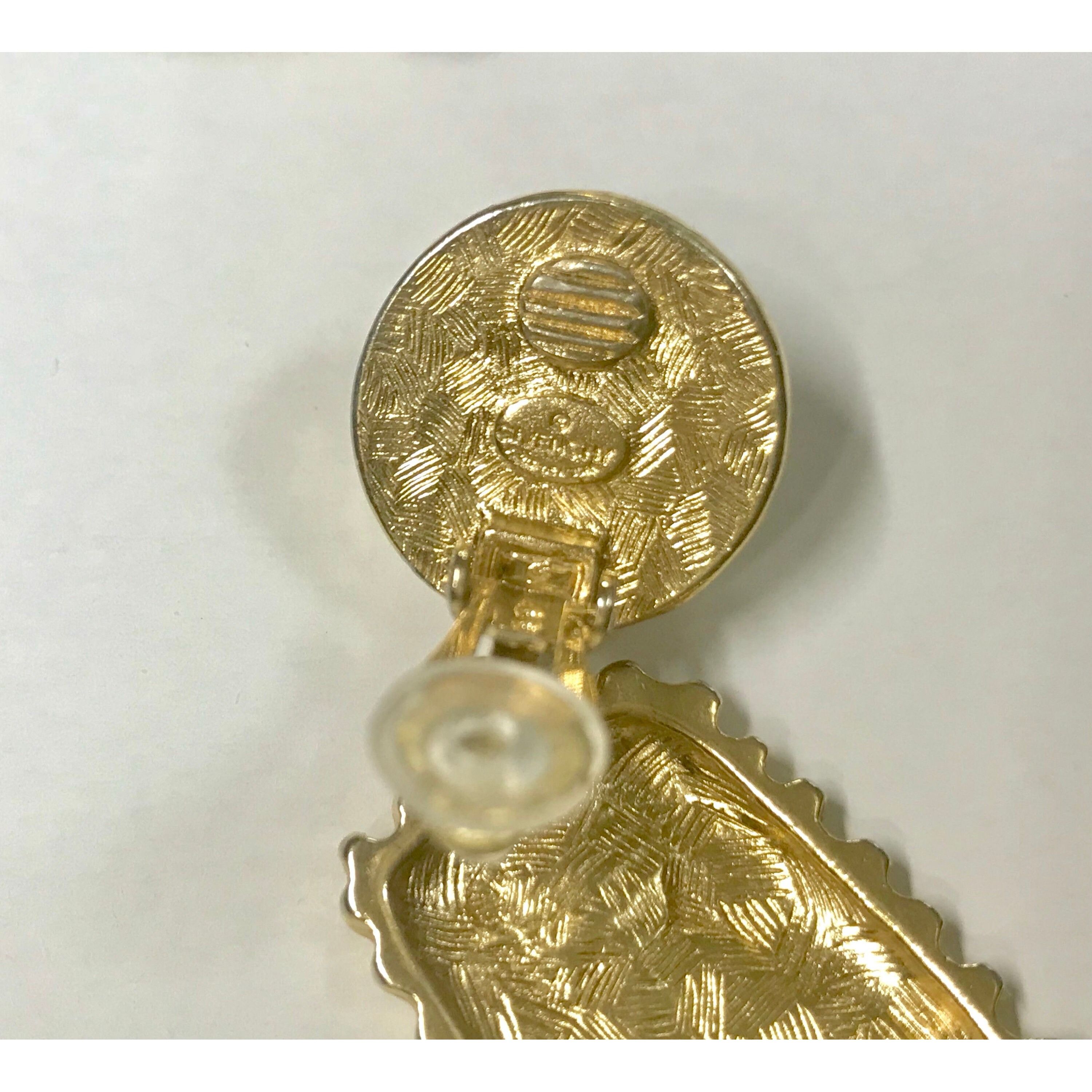 Givenchy Vintage Givenchy faux pearl and golden dangle earrings Size ONE SIZE - 6 Thumbnail