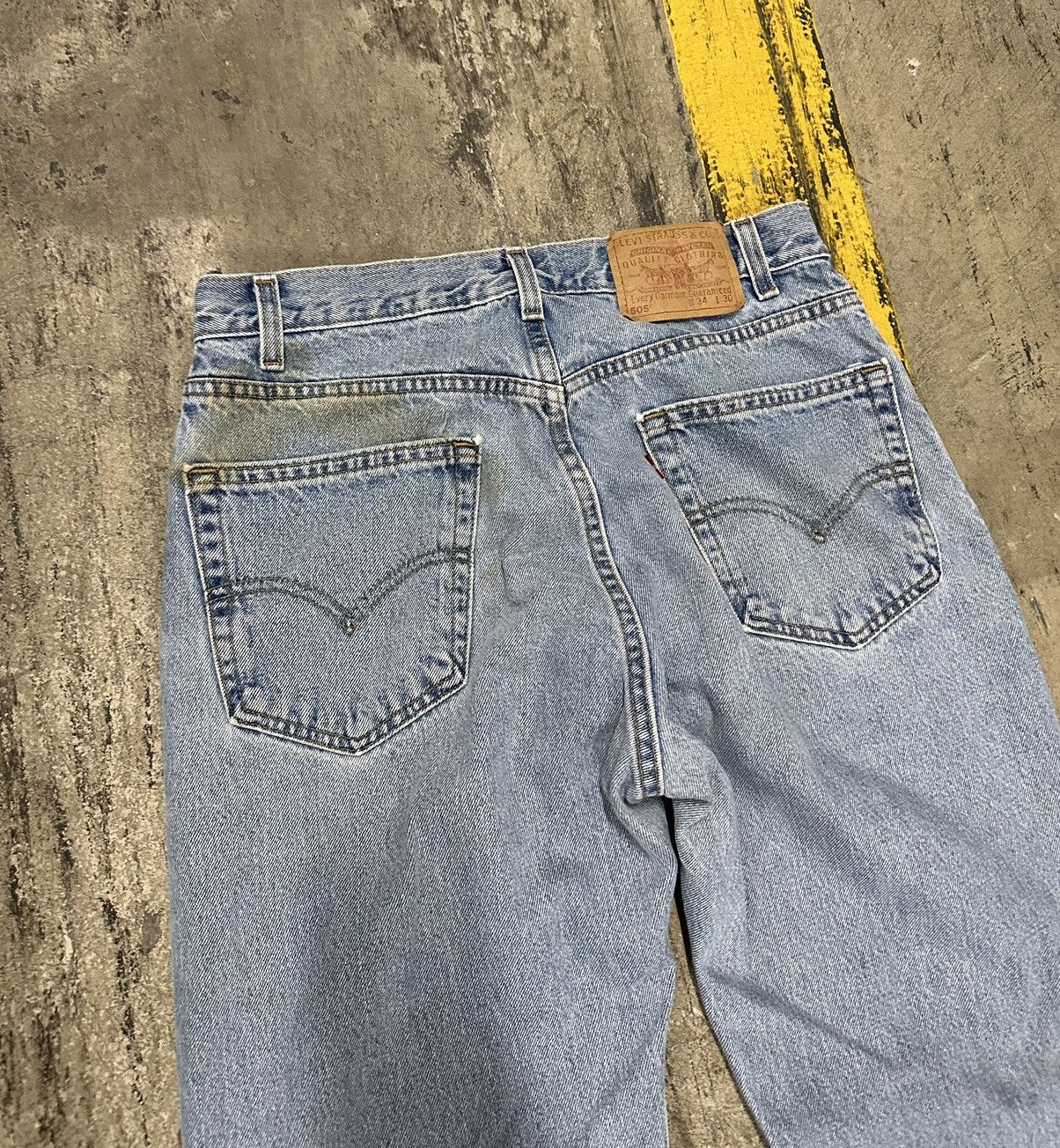 Levi's × Vintage Vintage Levi’s 505 jeans Size US 34 / EU 50 - 2 Thumbnail