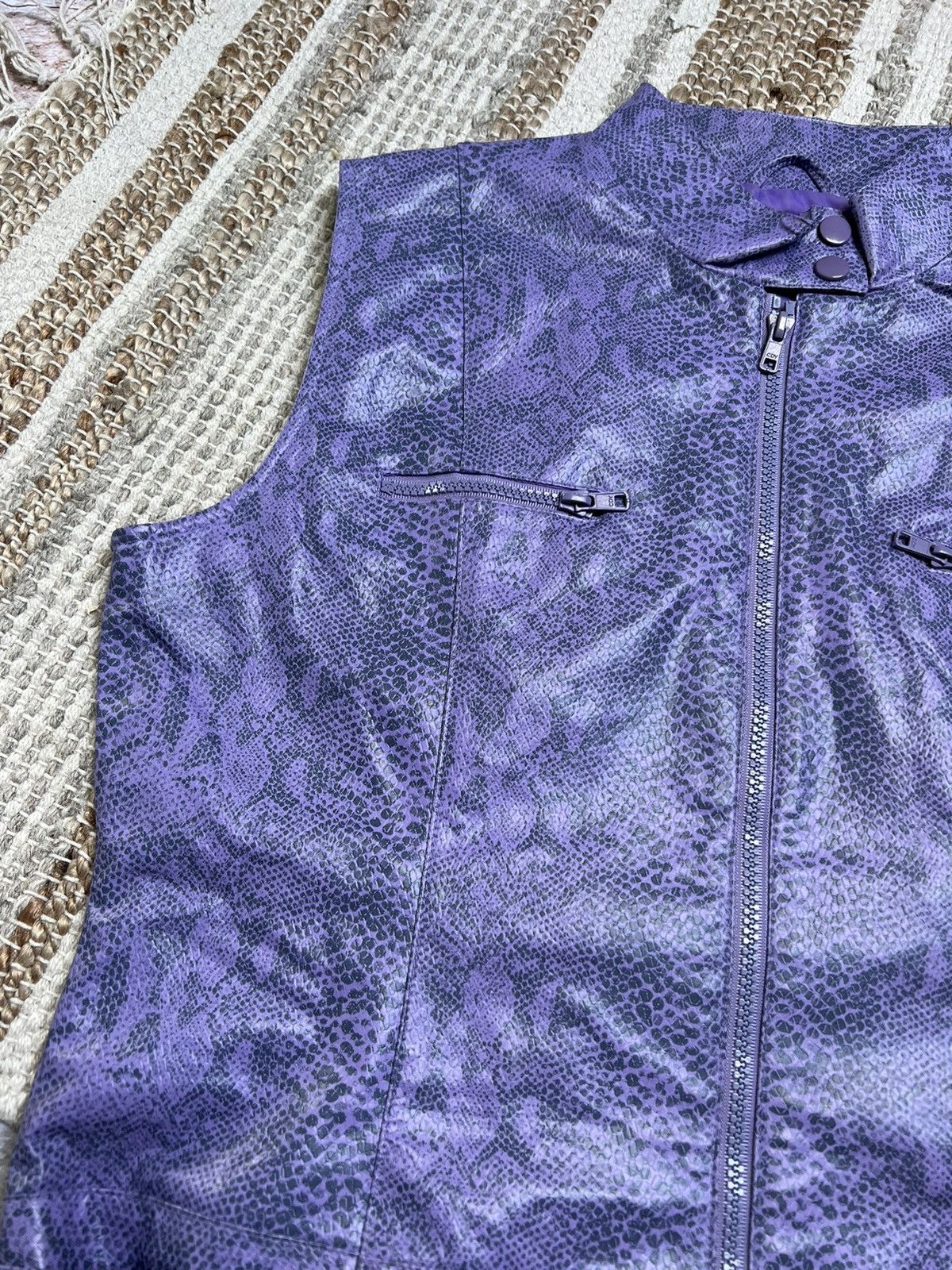 Japanese Brand × Seditionaries Vintage Japanese style snake print cropped vest Size S / US 4 / IT 40 - 4 Thumbnail