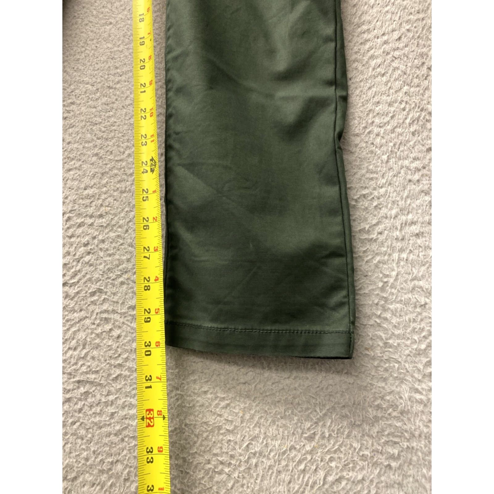 Gap **Gap Women’s Chino Pants Dark Green 35x30** User: Gap Women’s Chino Pants Dark Green 35x30 Size 24" / US 00 / IT 34 - 6 Thumbnail