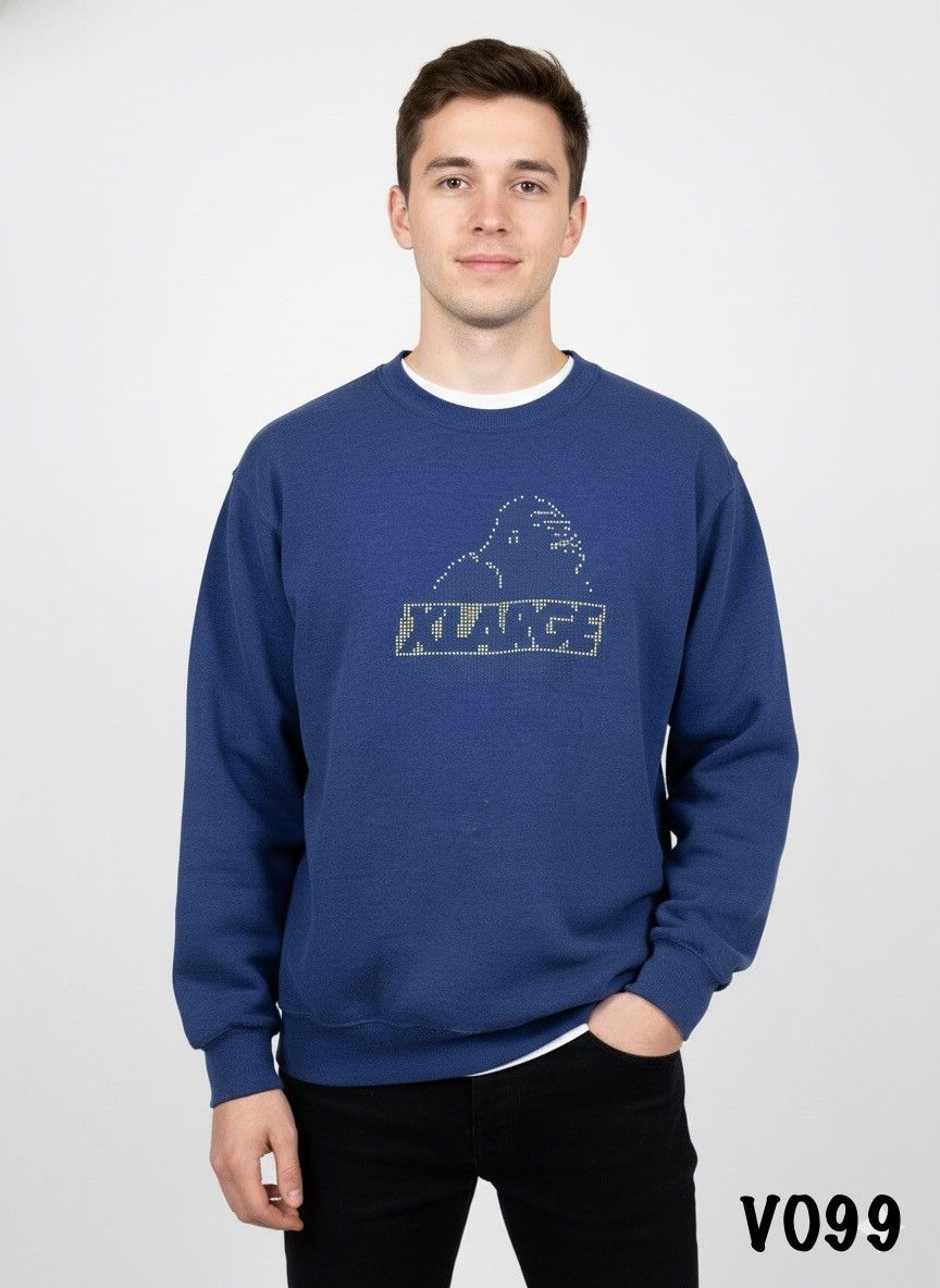 X-LARGE Vintage X Large Sweatshirt Distressed Z240 Size US L / EU 52-54 / 3 - 1 Thumbnail