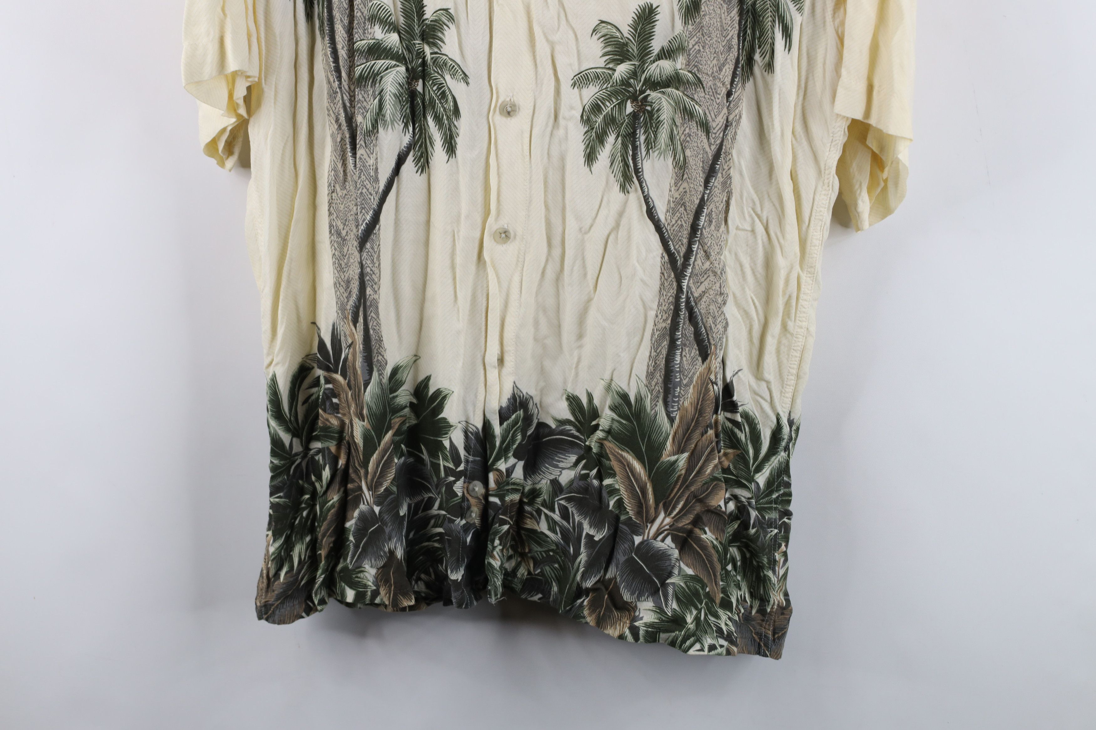 Vintage Vintage 90s Streetwear Rayon Gabardine Hawaiian Button Shirt Size US L / EU 52-54 / 3 - 3 Thumbnail