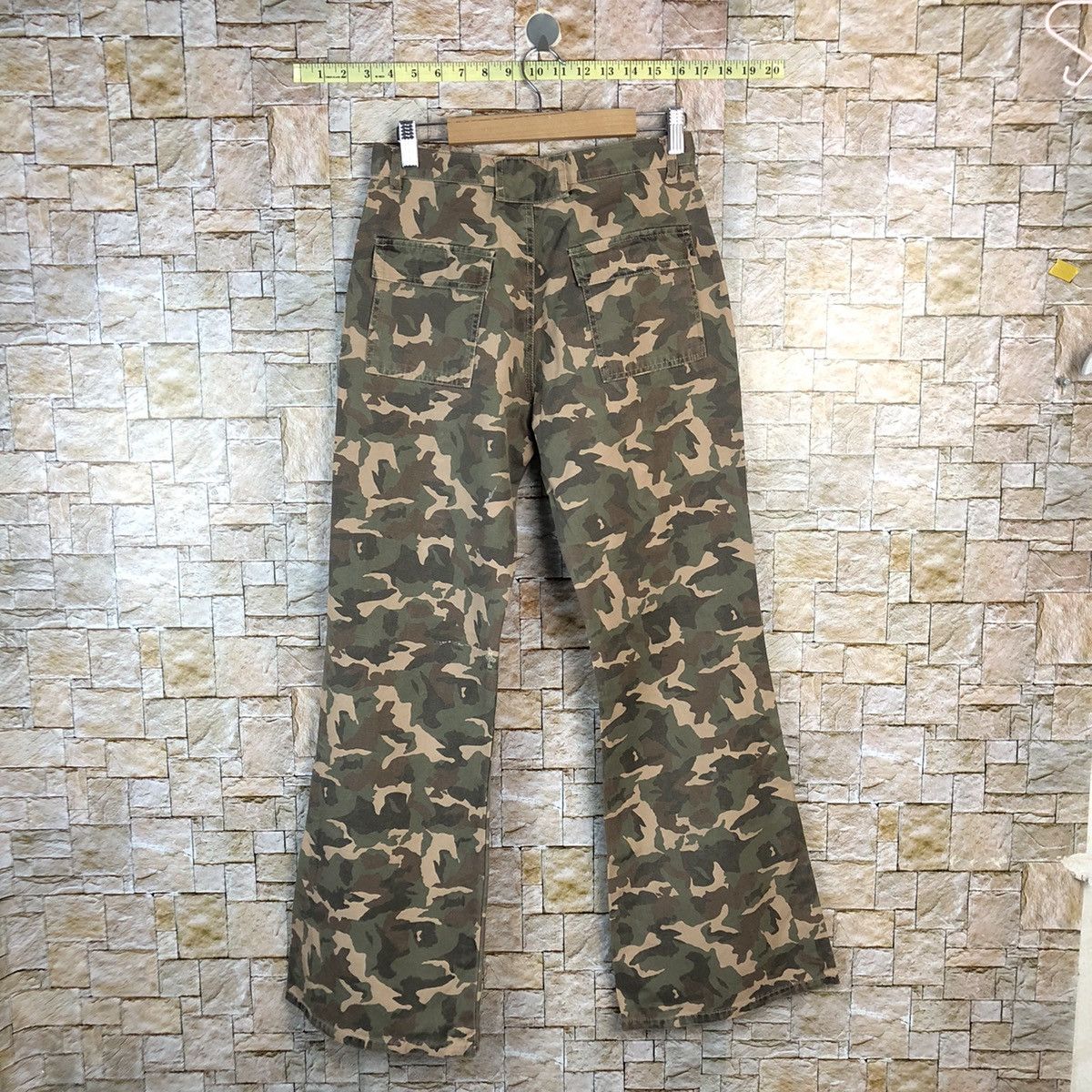 Japanese Brand Petit Berry Camo Cargo Multipocket Pants #A1157 Size 26" / US 2 / IT 38 - 15 Thumbnail