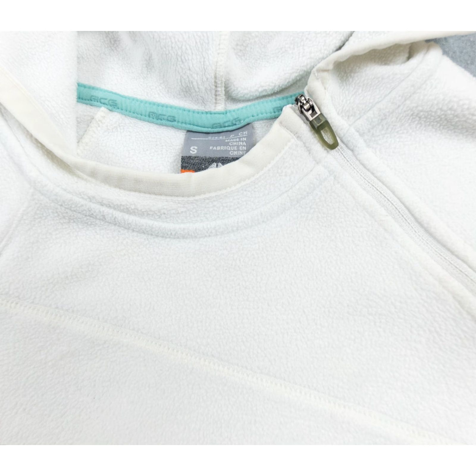 Nike ACG Nike ACG Sweater Womens Small White Hoodie Fleece Pullover Ladies Outdoor Casual Size S / US 4 / IT 40 - 5 Thumbnail