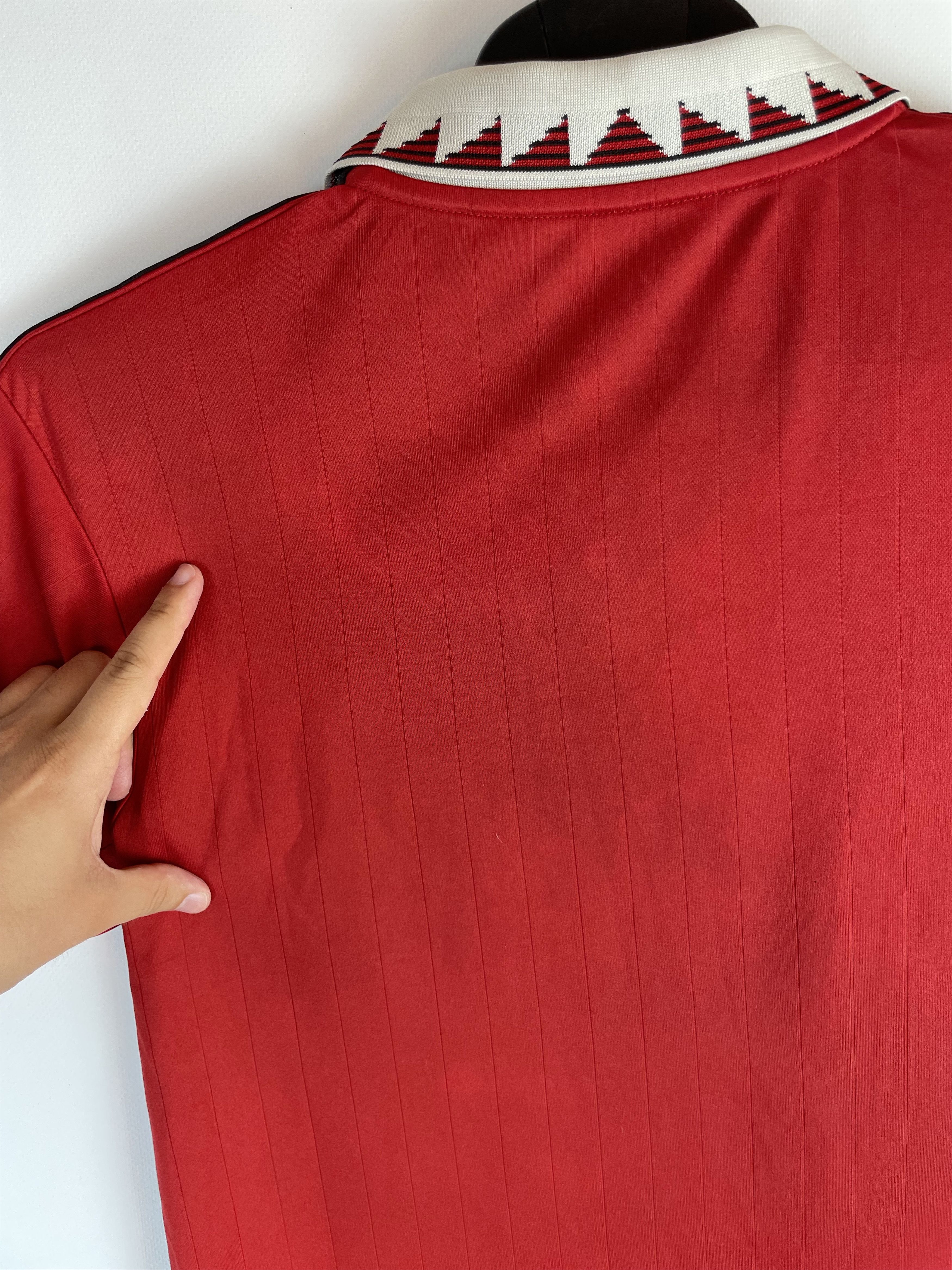 Adidas Vintage Adidas Manchester United Jersey Size US M / EU 48-50 / 2 - 11 Thumbnail