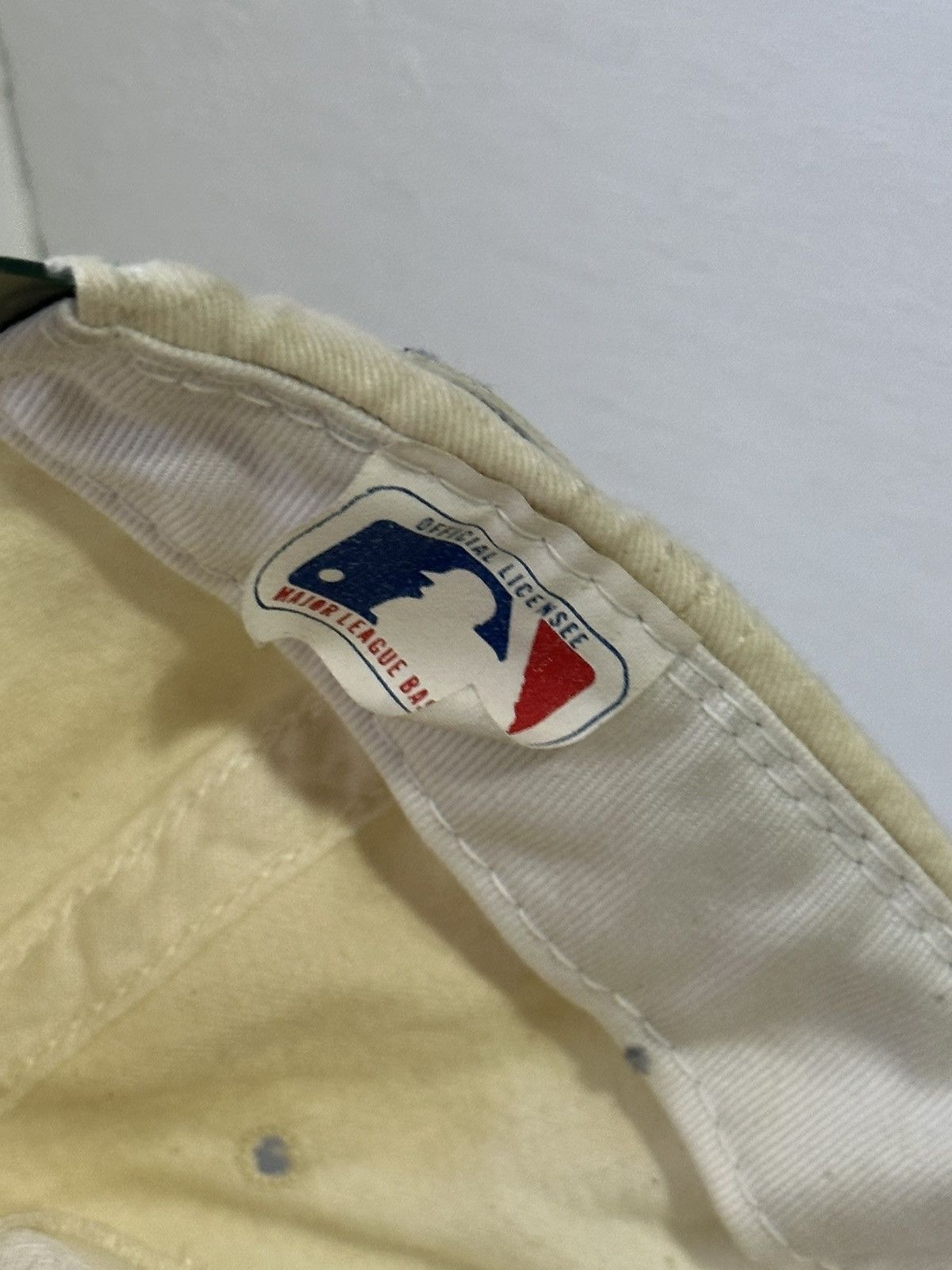MLB Vintage Oakland Athletics MLB Made In USA Cap Size ONE SIZE - 12 Thumbnail