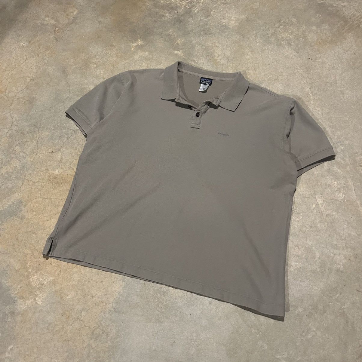 Patagonia × Vintage Vintage 2000s Patagonia Embroidered Logo Polo Shirt Boxy Fit Size US XL / EU 56 / 4 - 2 Thumbnail