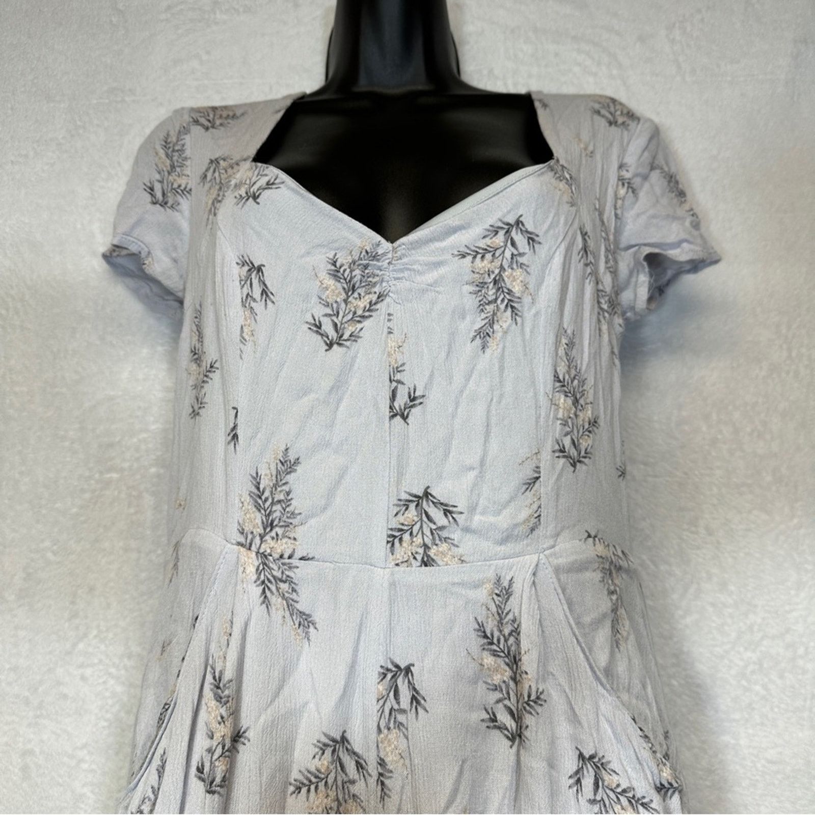 Urban Outfitters Urban Outfitters KerriAnn Light Purple Floral Print Jumpsuit Size 28" / US 6 / IT 42 - 2 Thumbnail