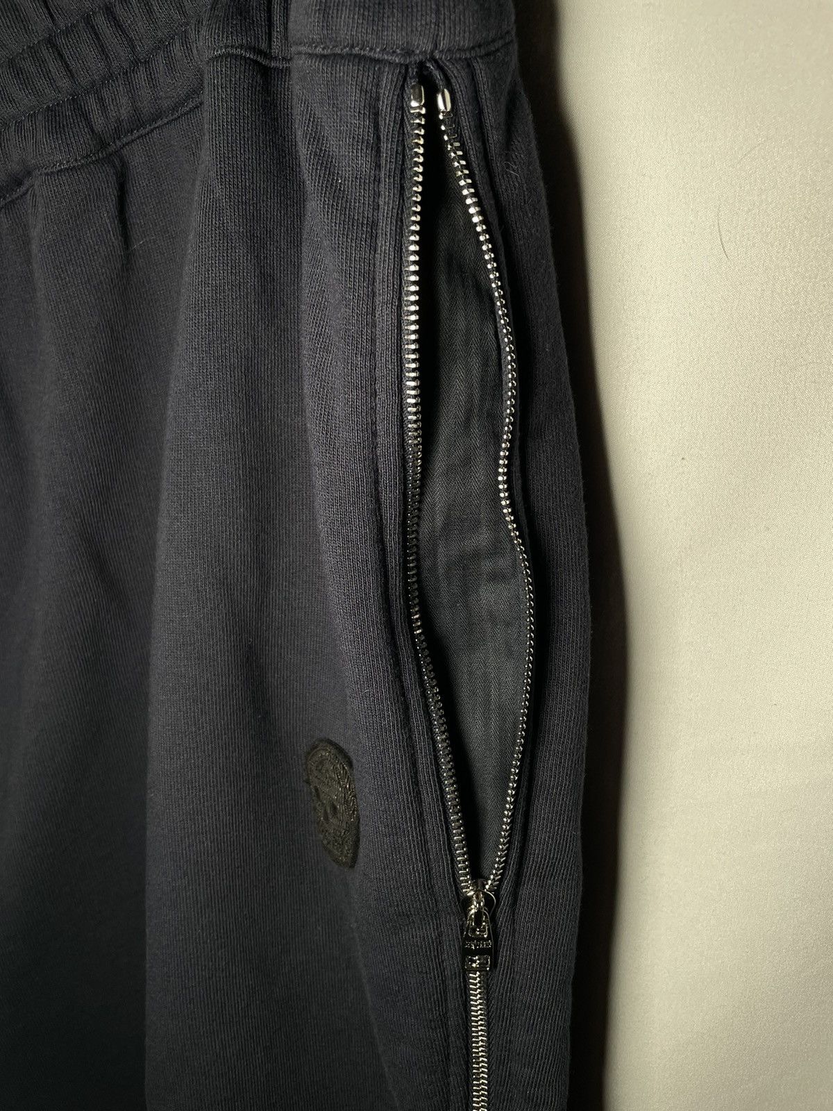 Alexander McQueen Alexander McQueen Zip Sweatpants Size US 40 / EU 56 - 11 Thumbnail