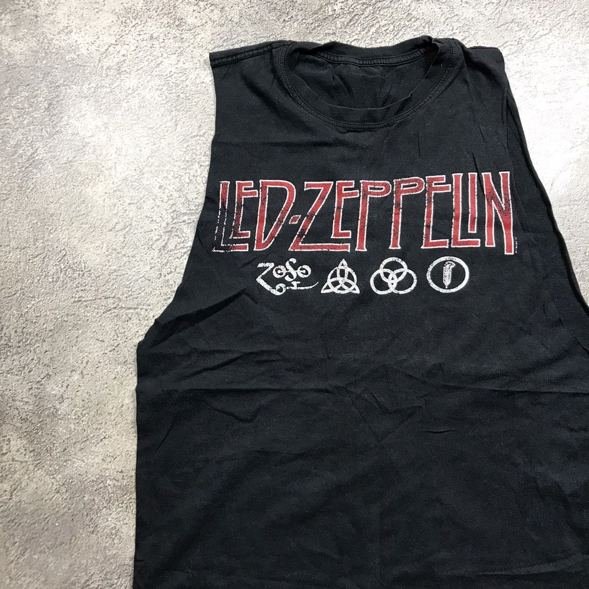 Vintage Vintage 90s Led Zeppelin Graphic Tee Grunge Band Tee Boxy M Size US M / EU 48-50 / 2 - 2 Thumbnail