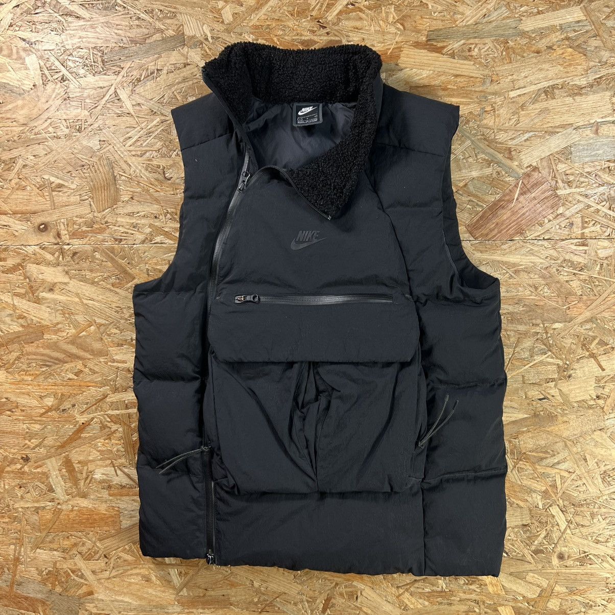 Nike × Nike ACG Nike Vest Gilet technical puffer archive acg asymmetric Size US S / EU 44-46 / 1 - 9 Thumbnail