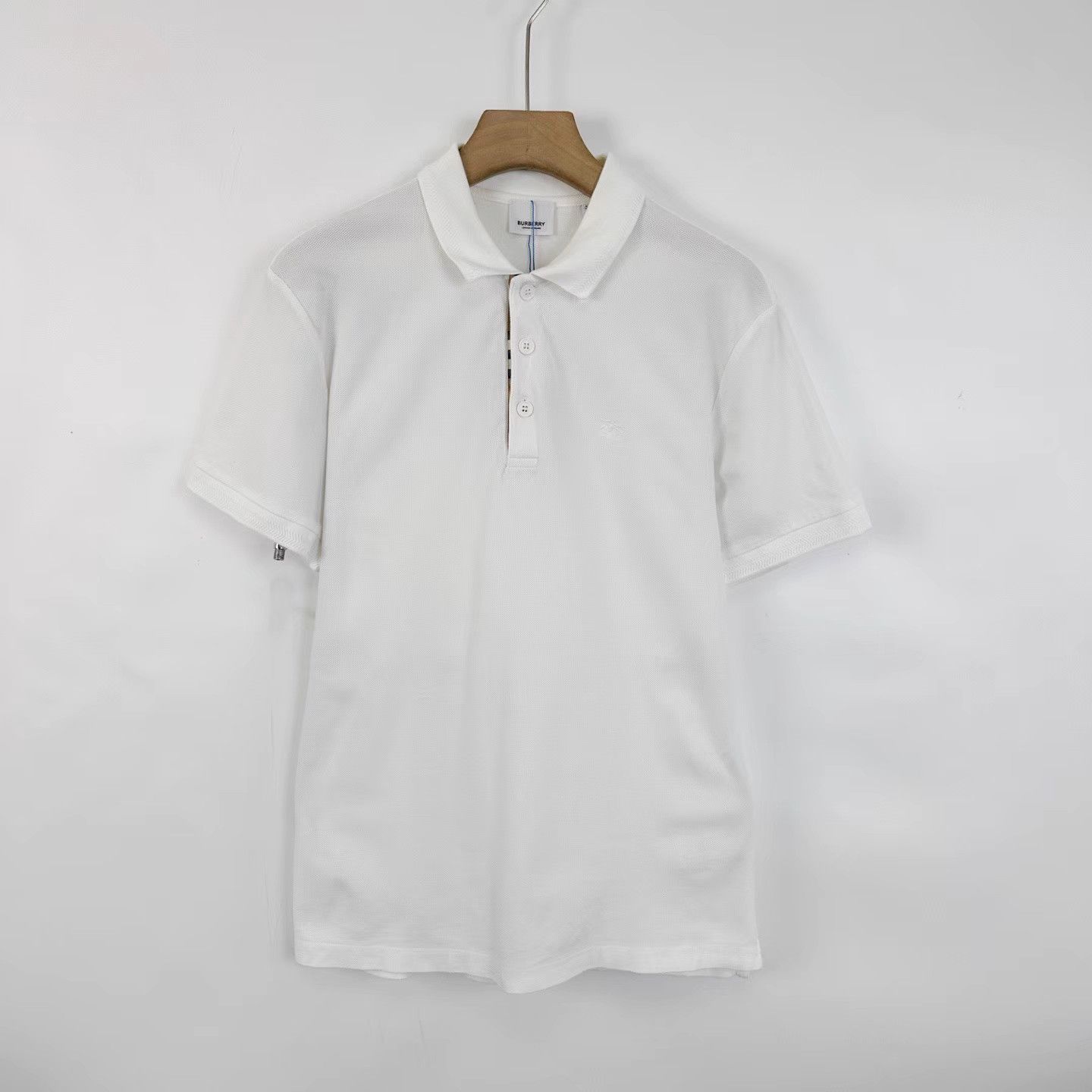 Burberry Burberry Equestrian Knight Embroidered Logo Polo Shirt K12 Size US M / EU 48-50 / 2 - 1 Thumbnail